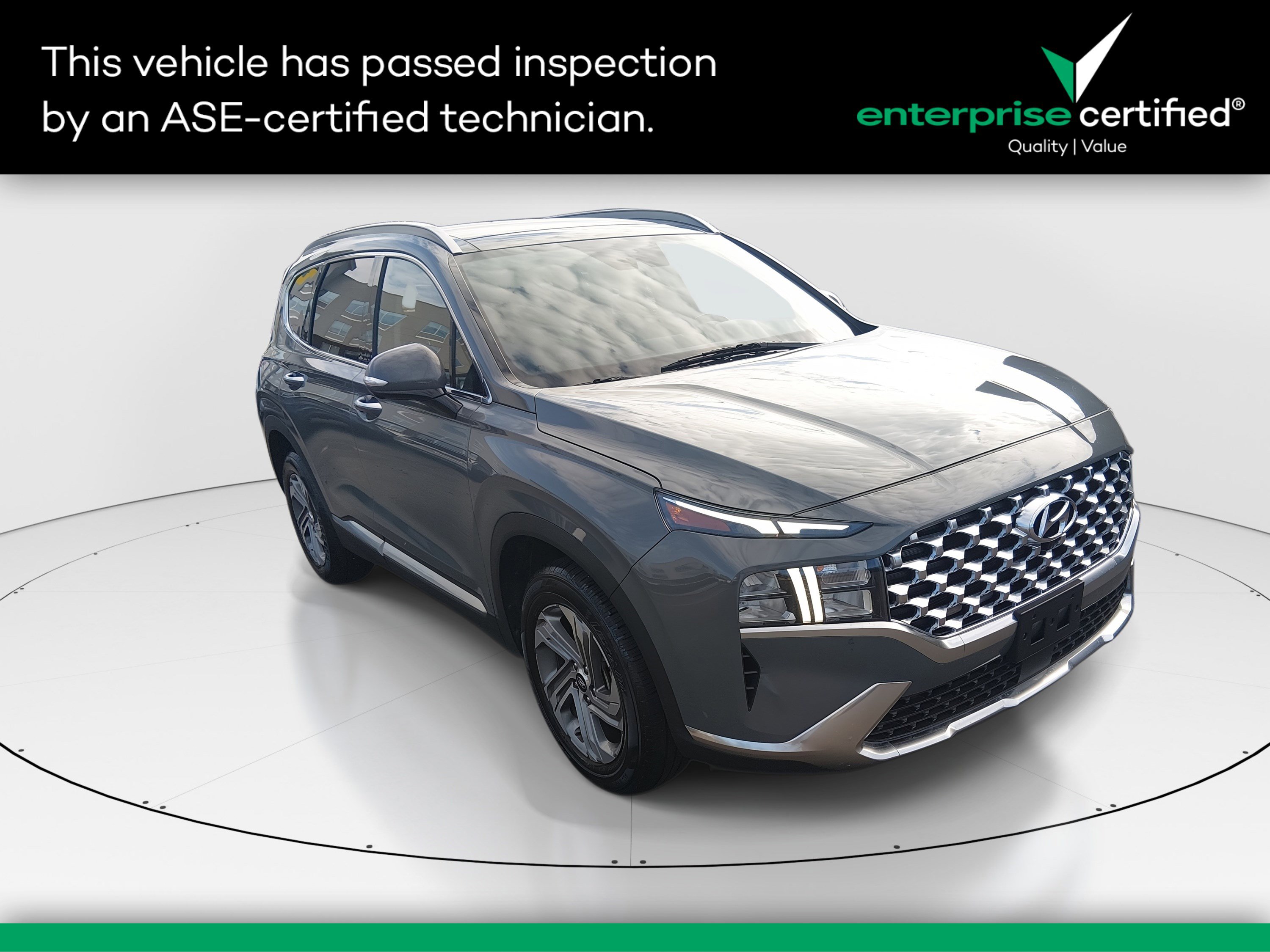 2023 Hyundai Santa Fe SEL's photo