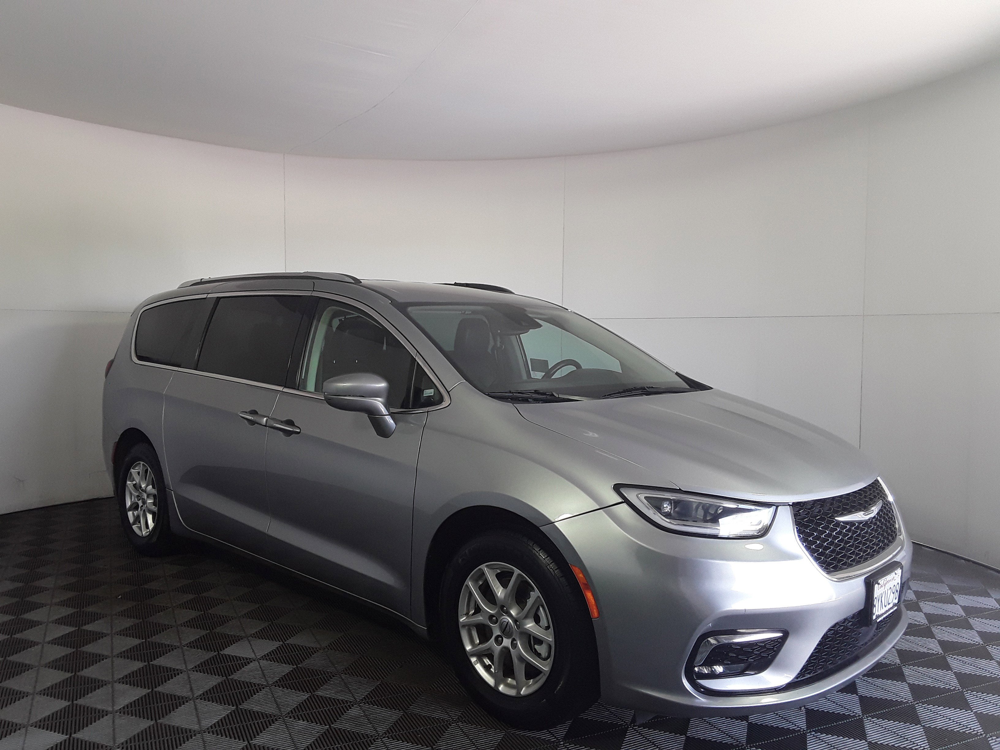 2021 Chrysler Pacifica Touring L FWD