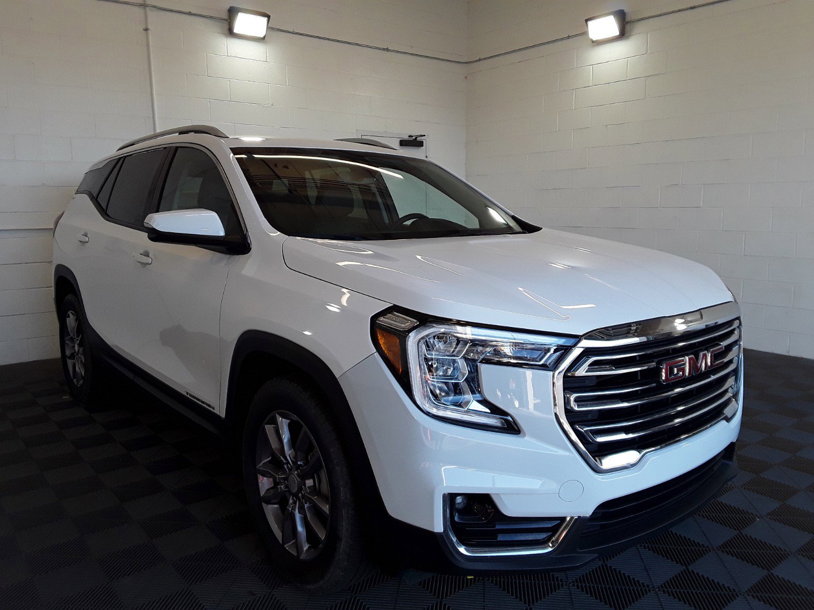 2023 GMC Terrain FWD 4dr SLT