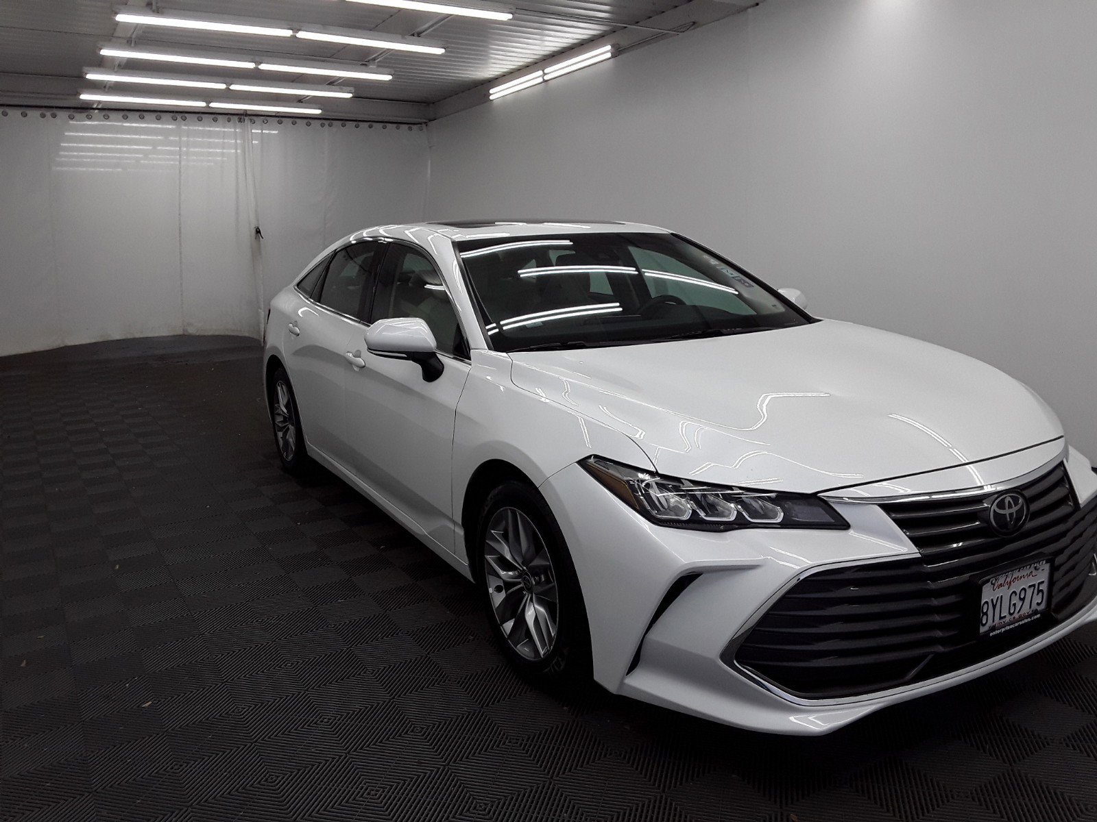 2022 Toyota Avalon XLE FWD