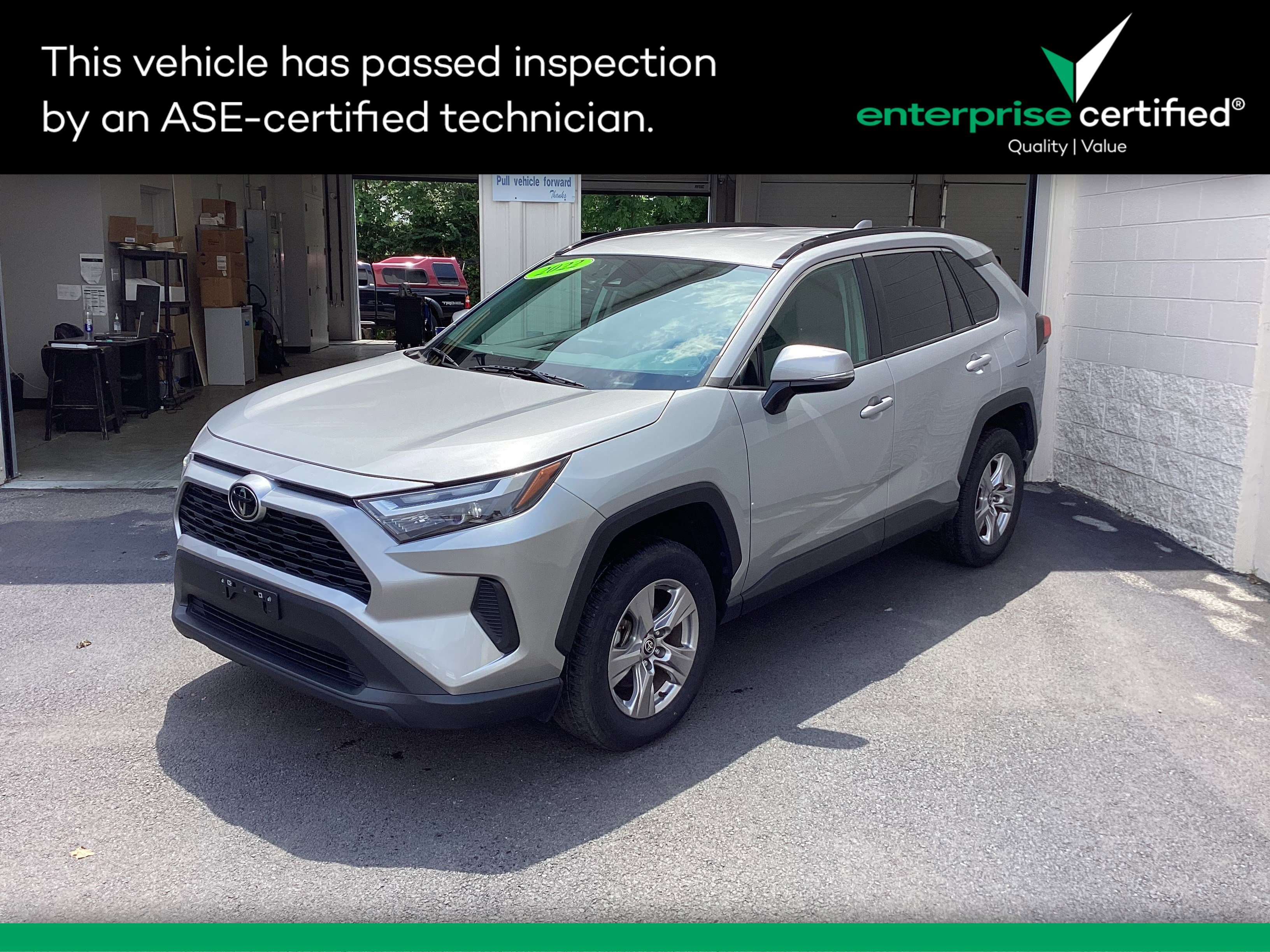 Used 2022 Toyota RAV4 XLE AWD