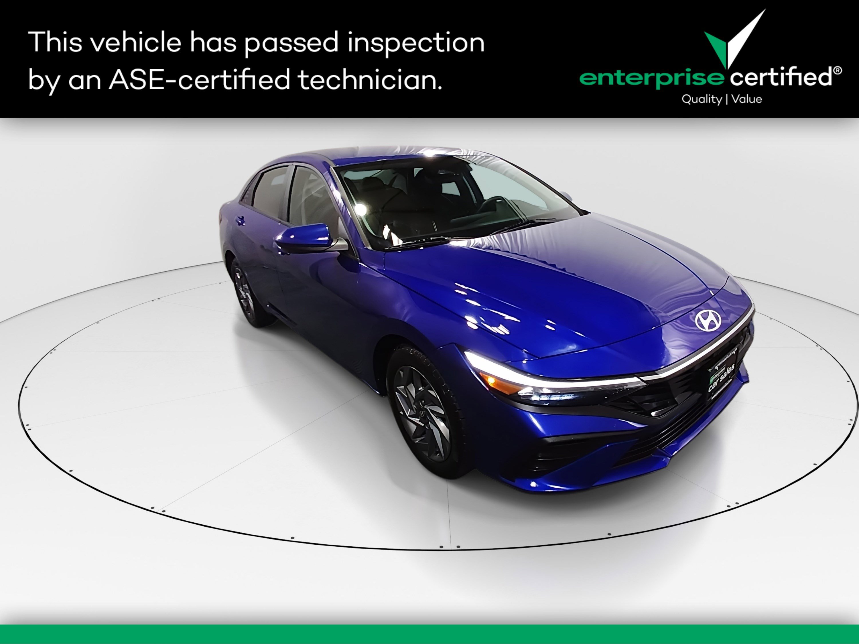 2024 Hyundai Elantra SEL's photo