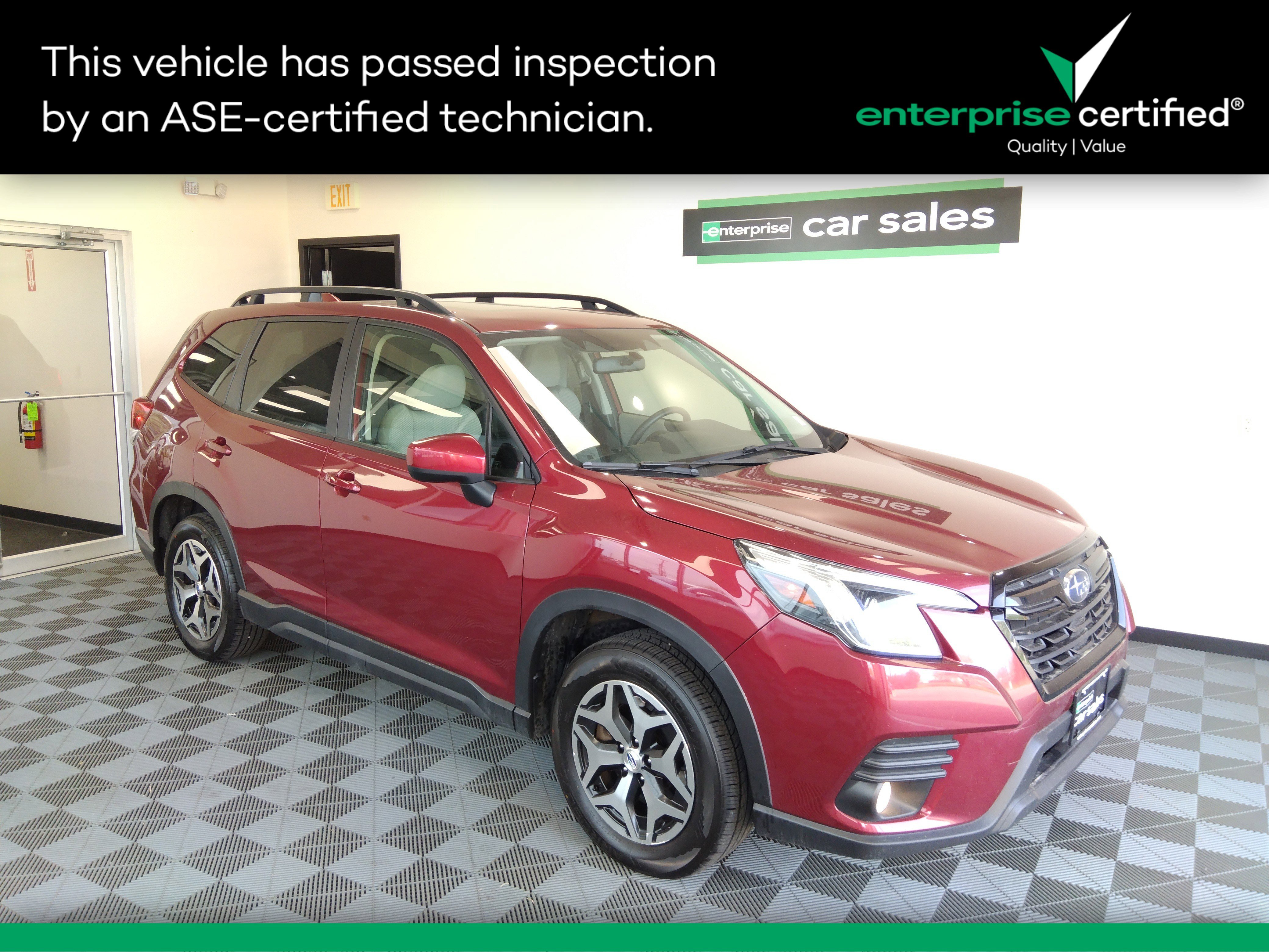 2022 Subaru Forester Premium CVT
