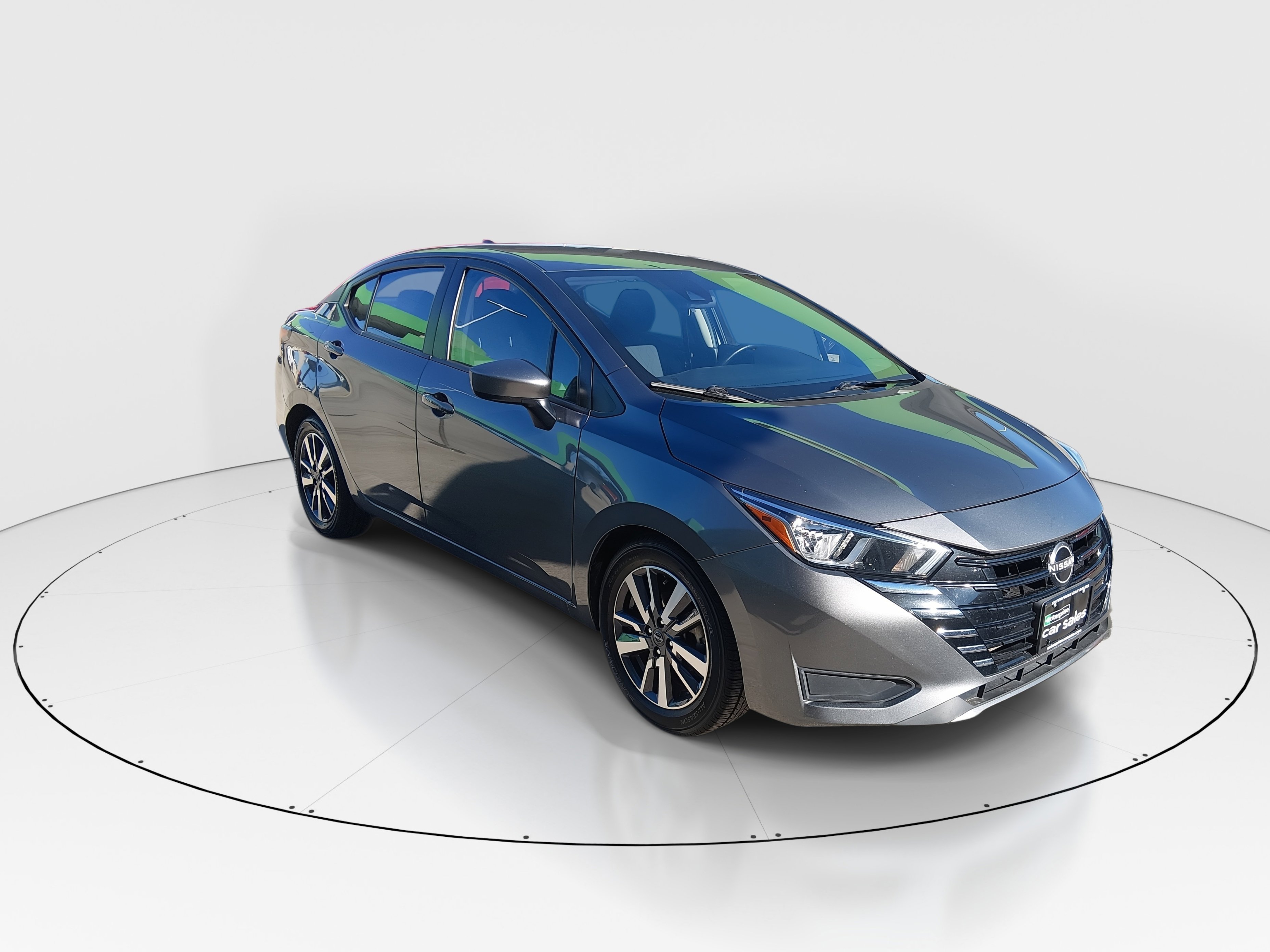 2023 Nissan Versa Sedan SV