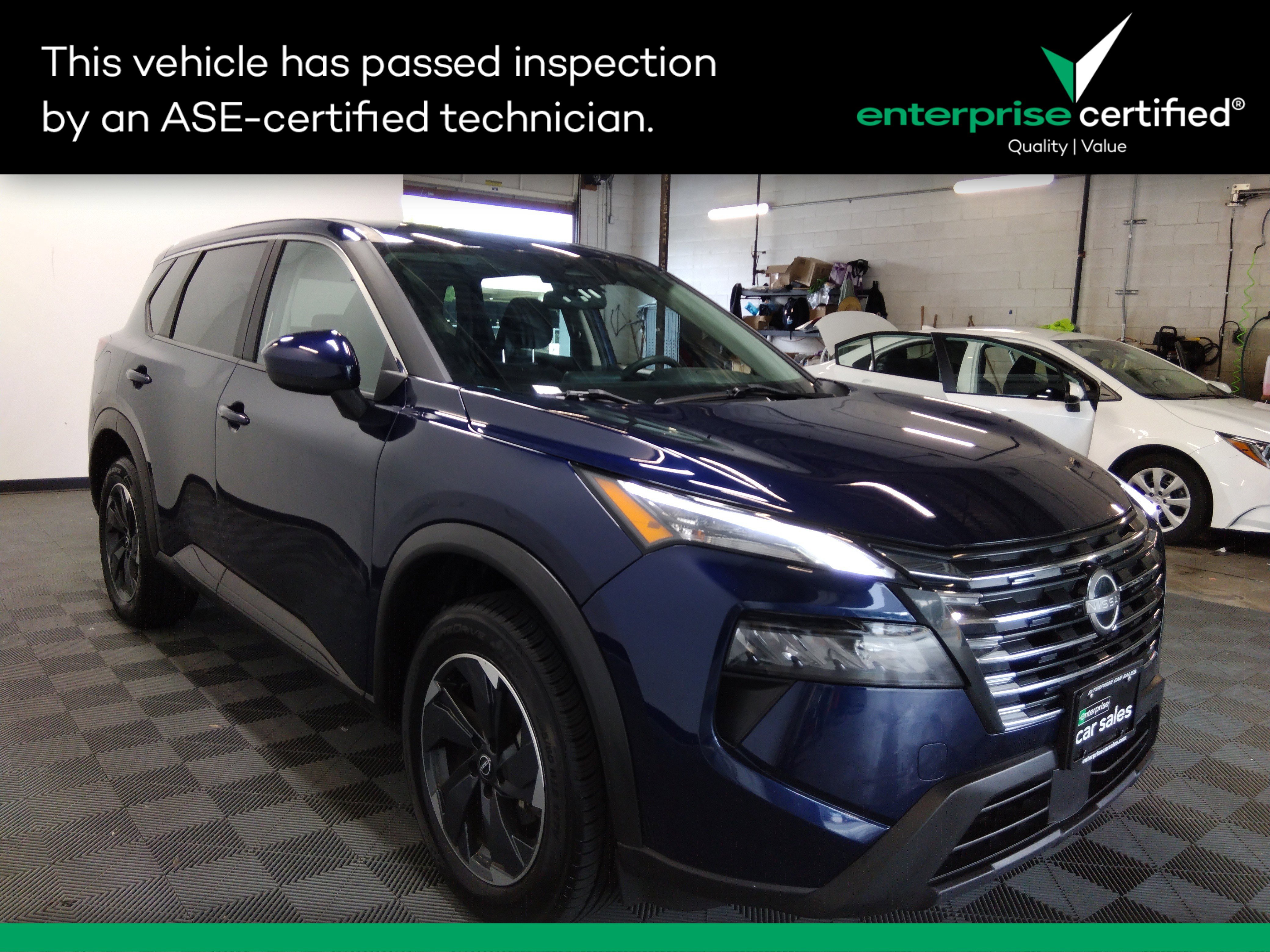 Used 2024 Nissan Rogue AWD SV