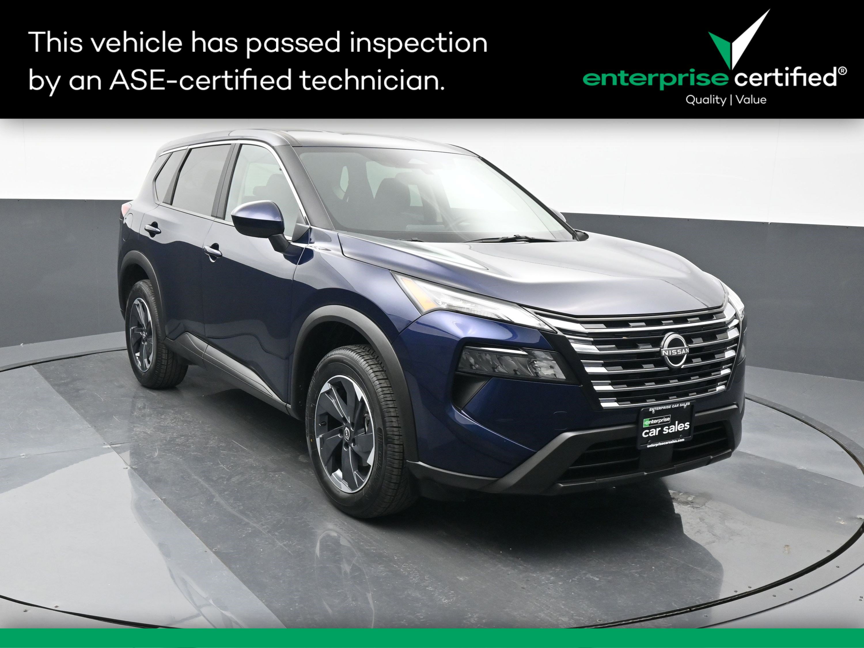 2025 Nissan Rogue SV's photo