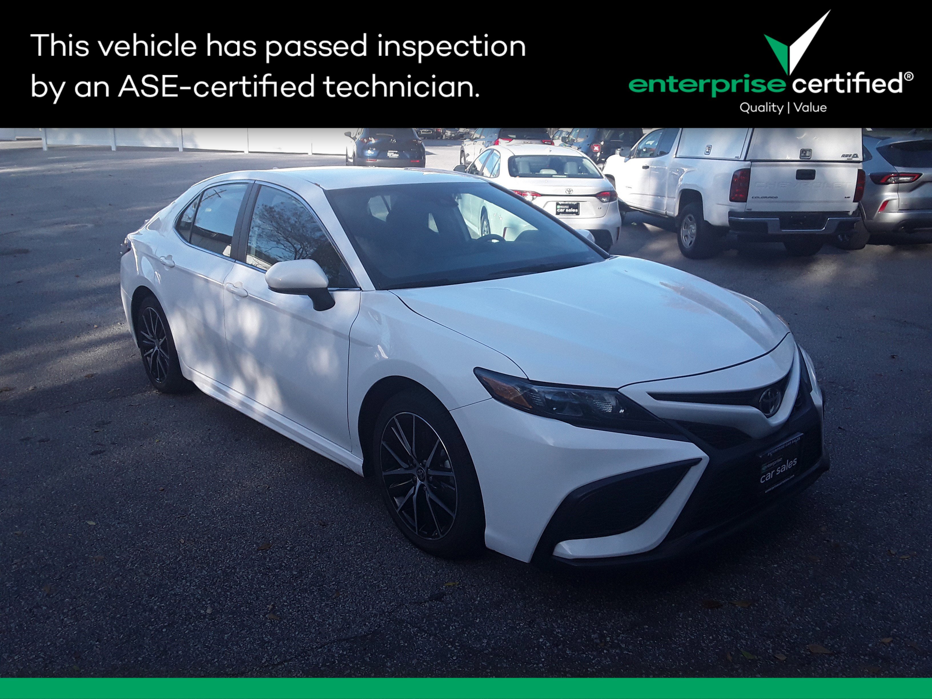 Used 2024 Toyota Camry SE Auto