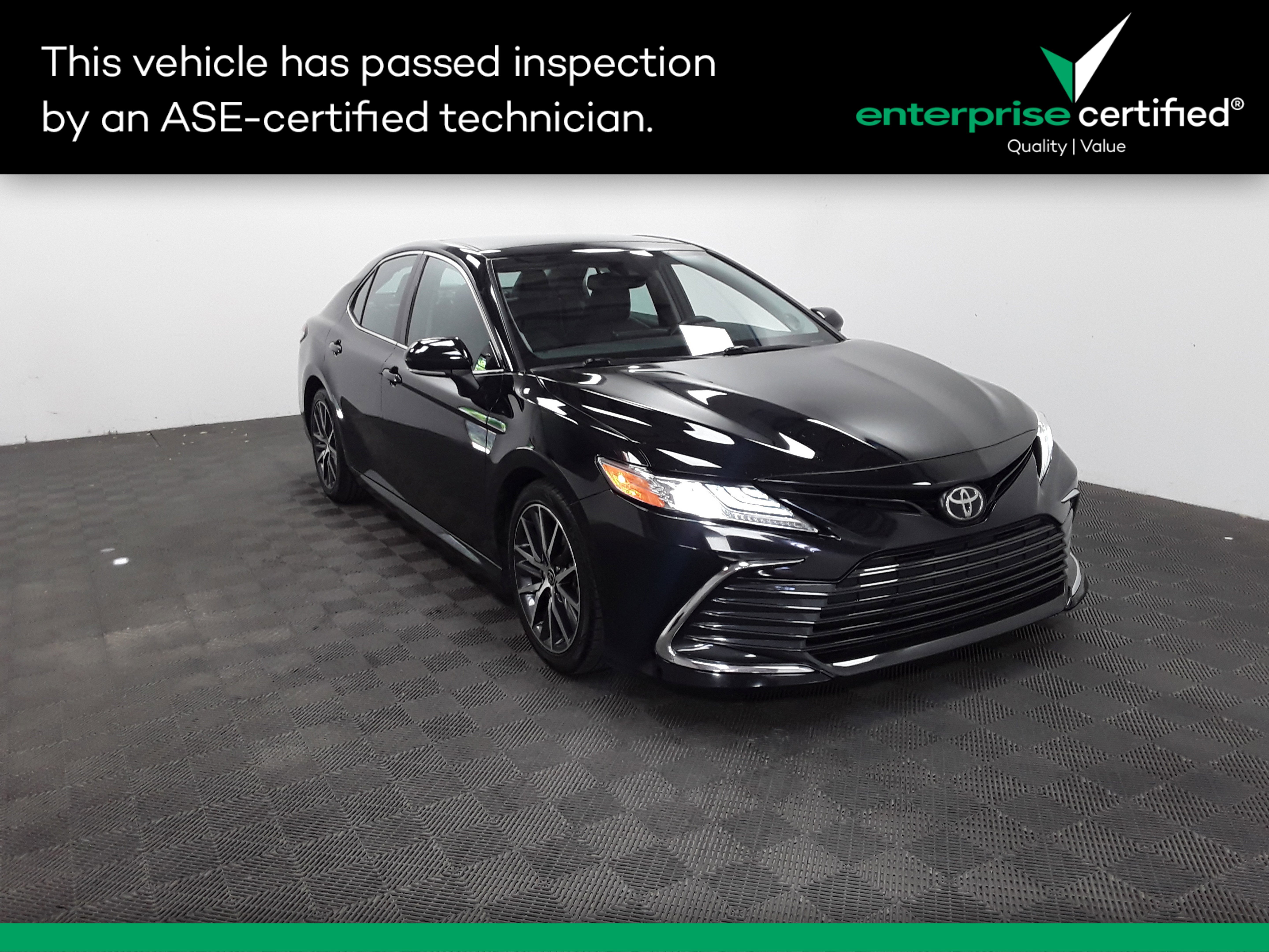 2022 Toyota Camry XLE V6 Auto
