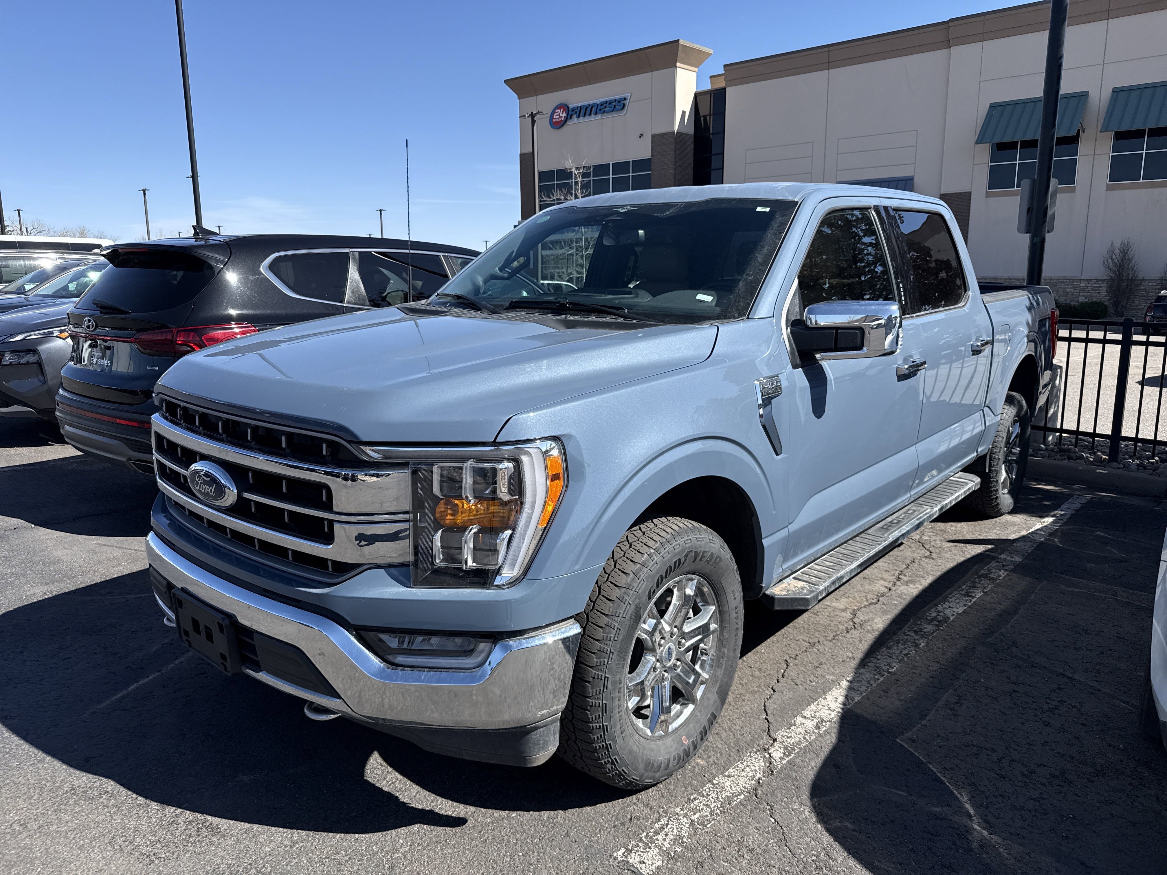 Used 2023 Ford F-150 LARIAT 4WD SuperCrew 5.5' Box