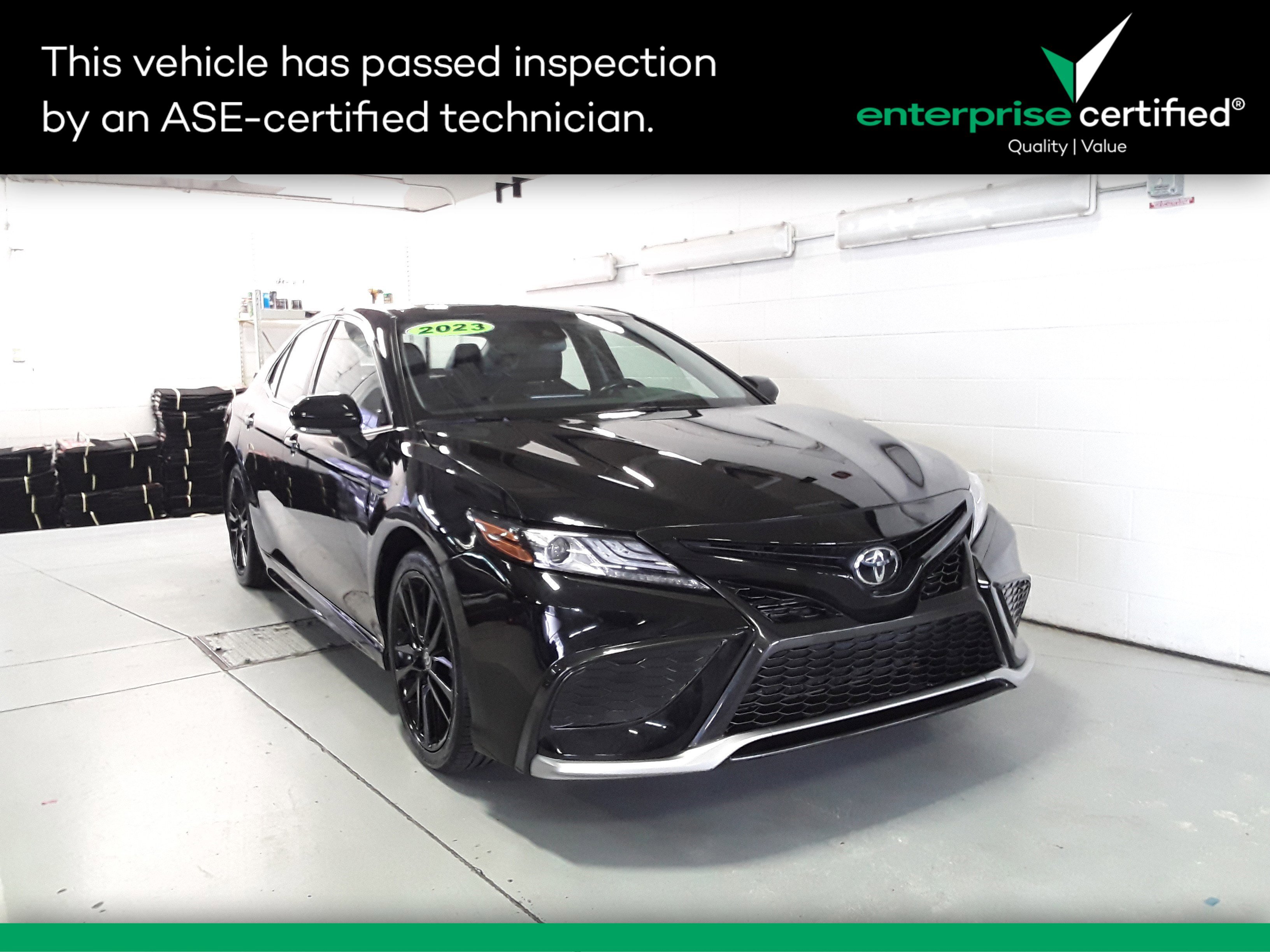 2023 Toyota Camry XSE Auto