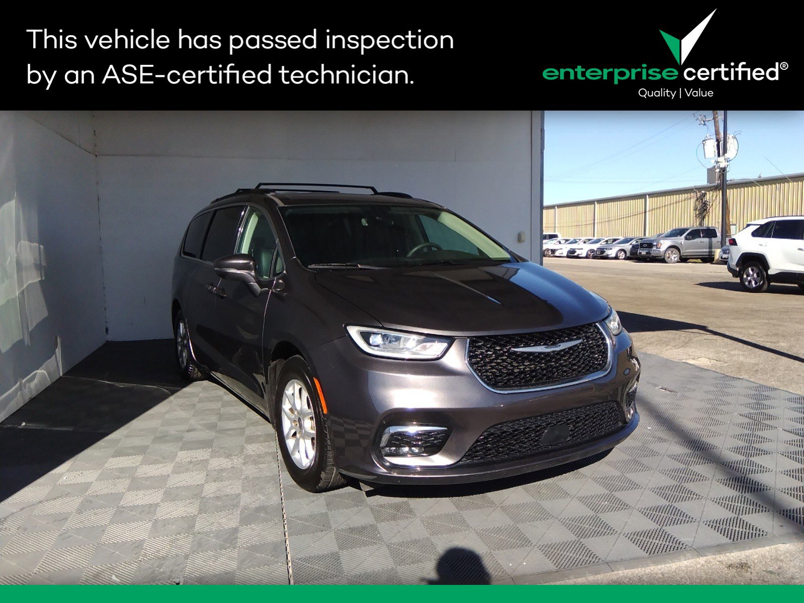 2022 Chrysler Pacifica Touring L FWD