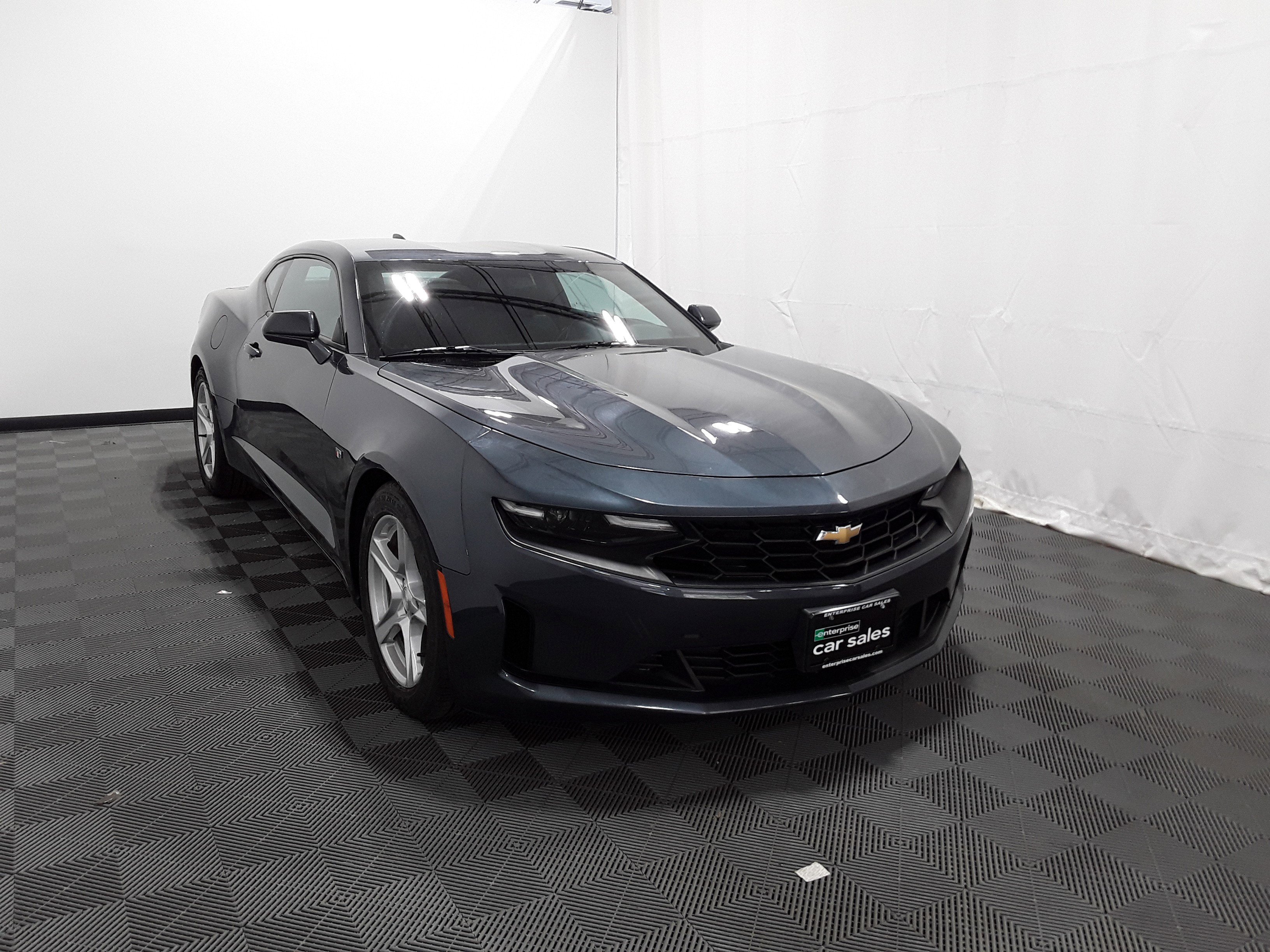 2022 Chevrolet Camaro 2dr Cpe 1LT