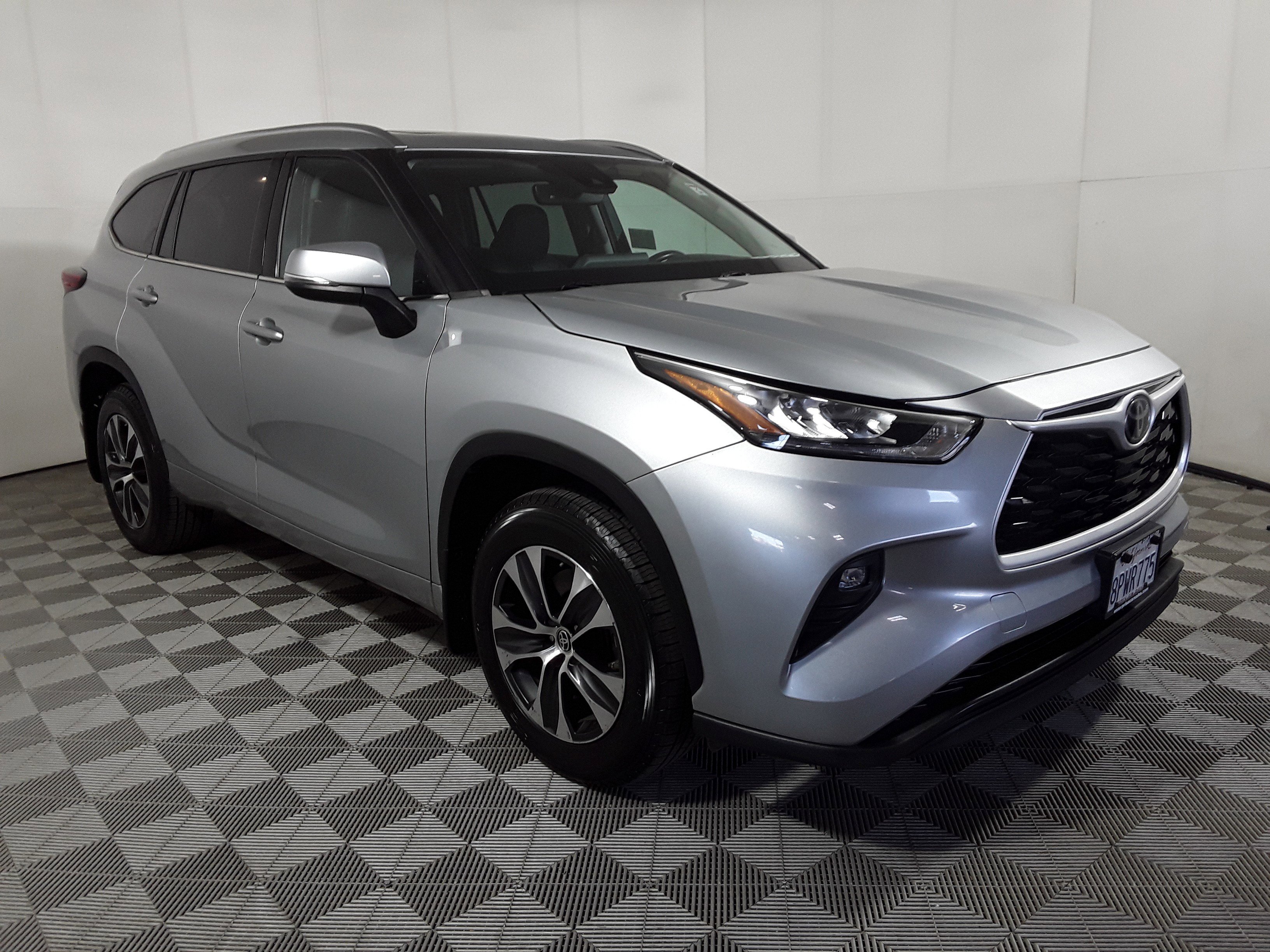 2020 Toyota Highlander XLE AWD