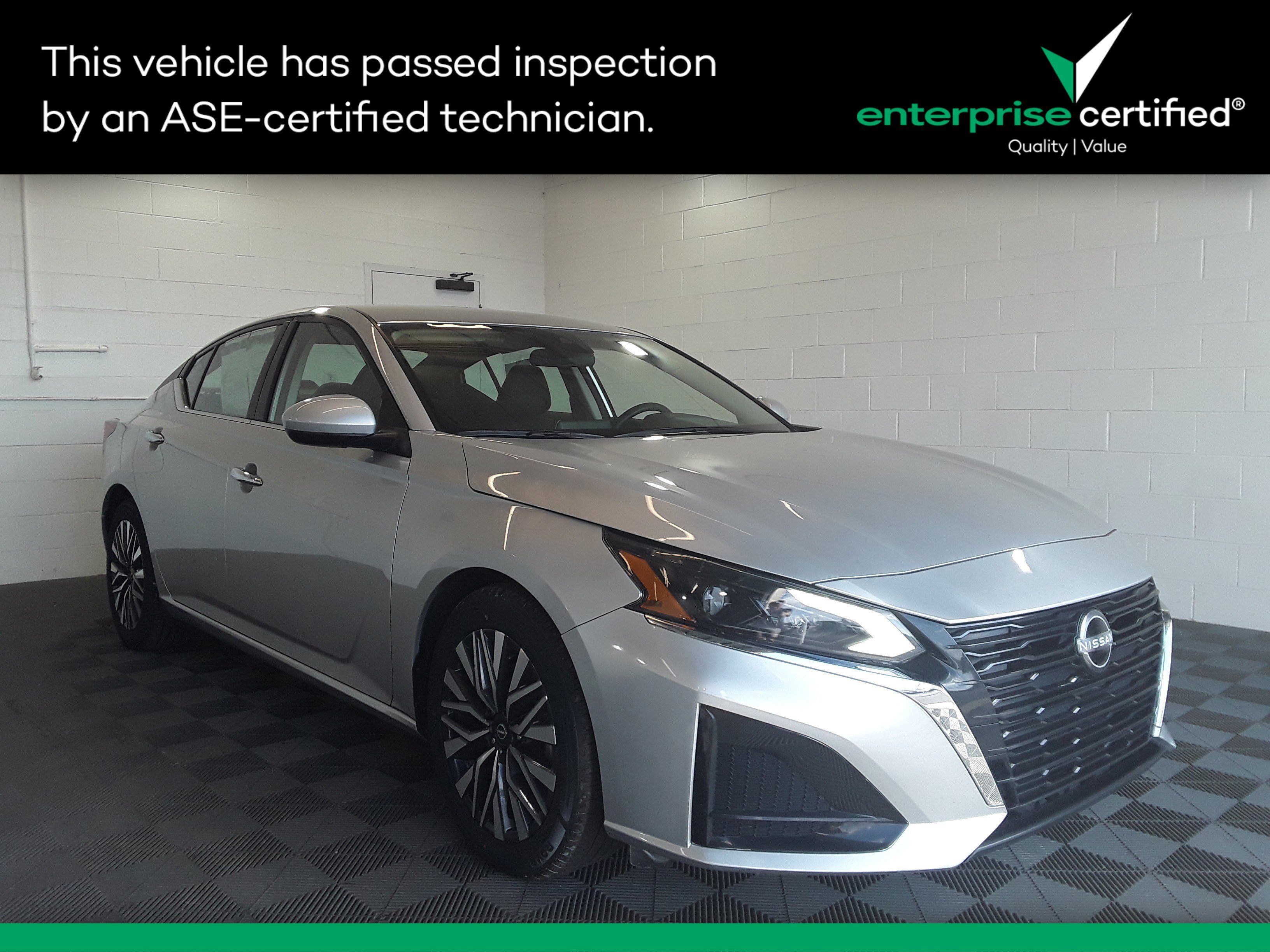 Used 2023 Nissan Altima 2.5 SV Sedan