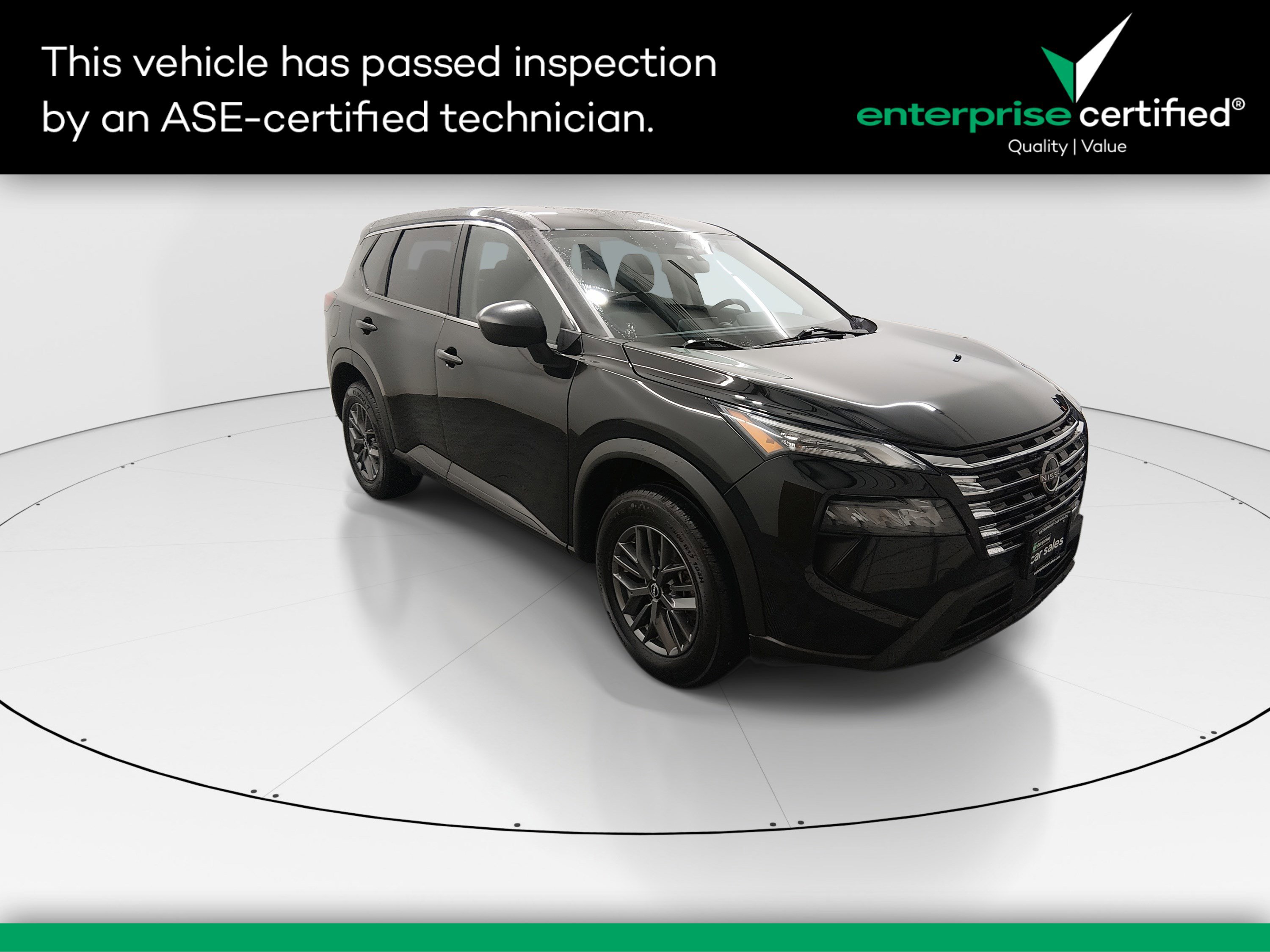 2024 Nissan Rogue S's photo