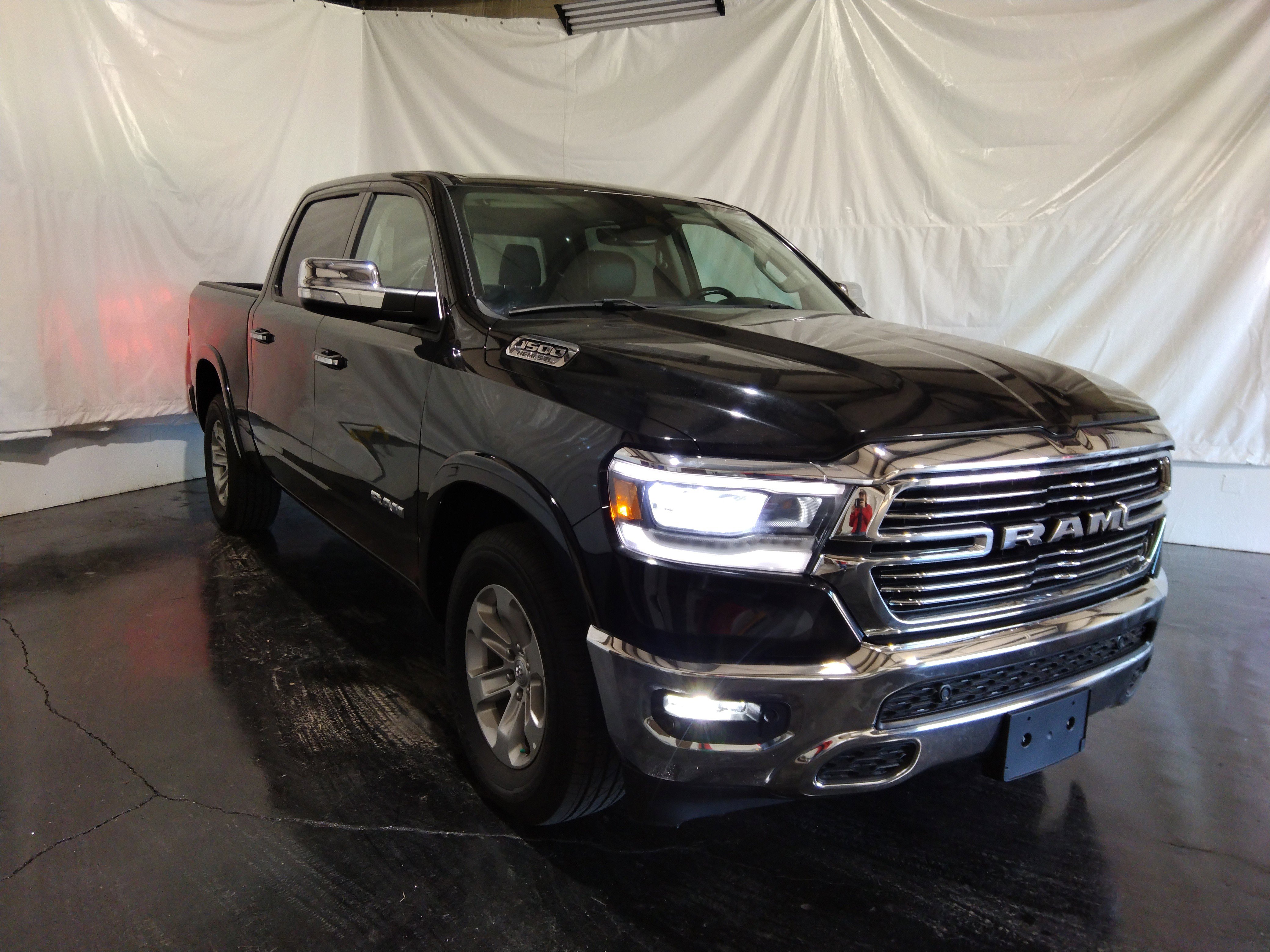 2022 Ram 1500 Laramie 4x2 Crew Cab 5'7