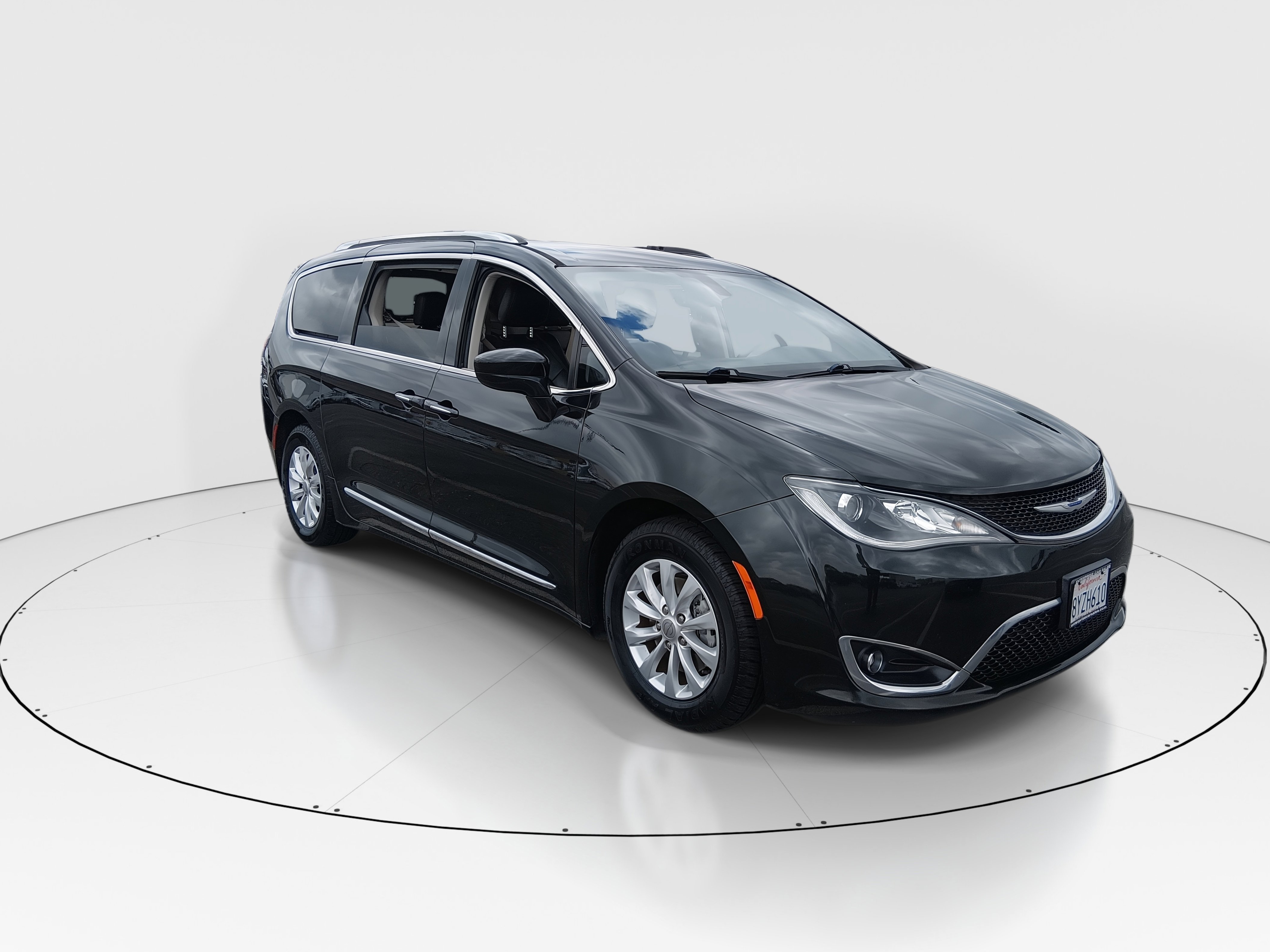 Used 2019 Chrysler Pacifica Touring L FWD