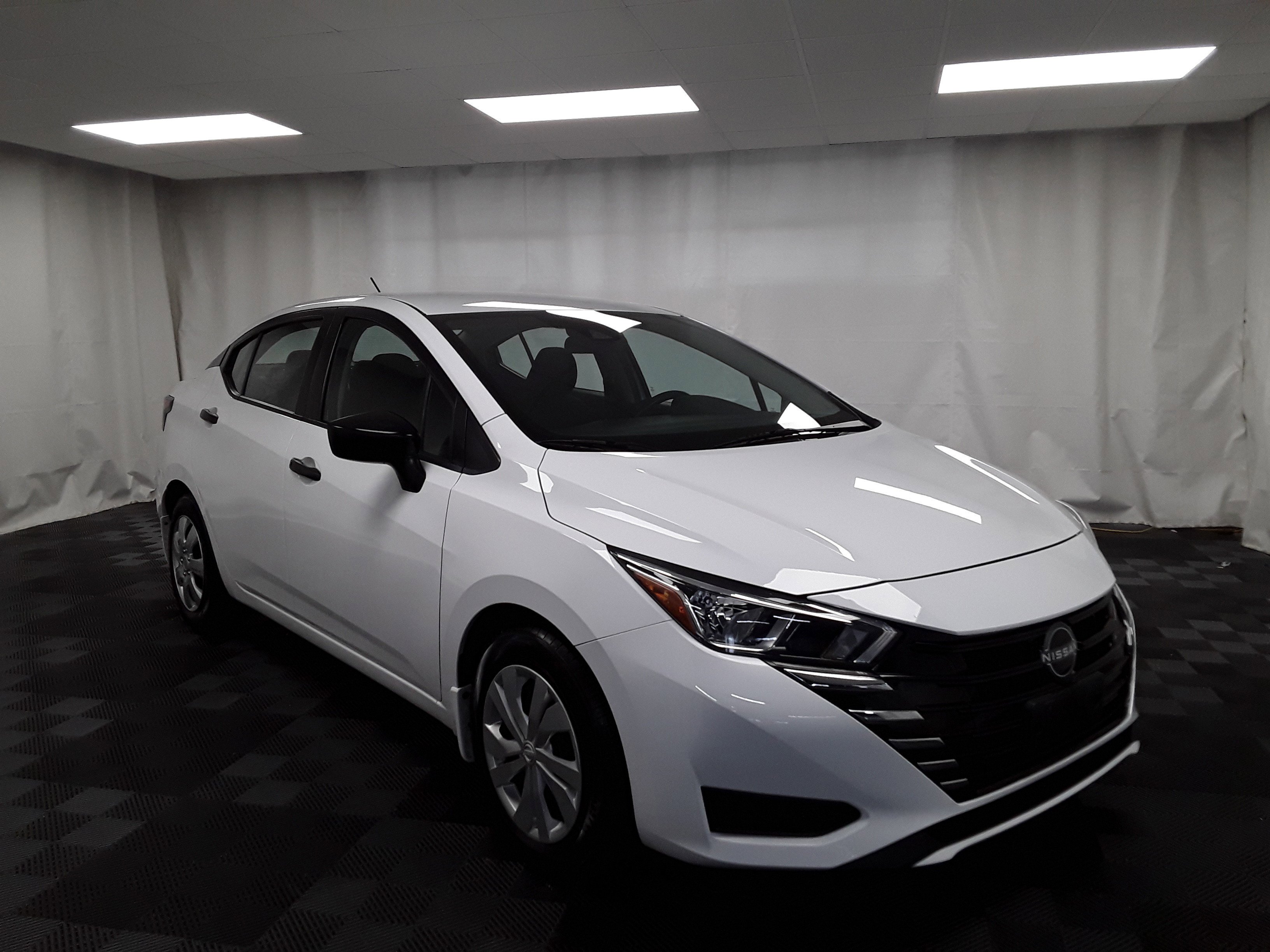 Used 2023 Nissan Versa S CVT