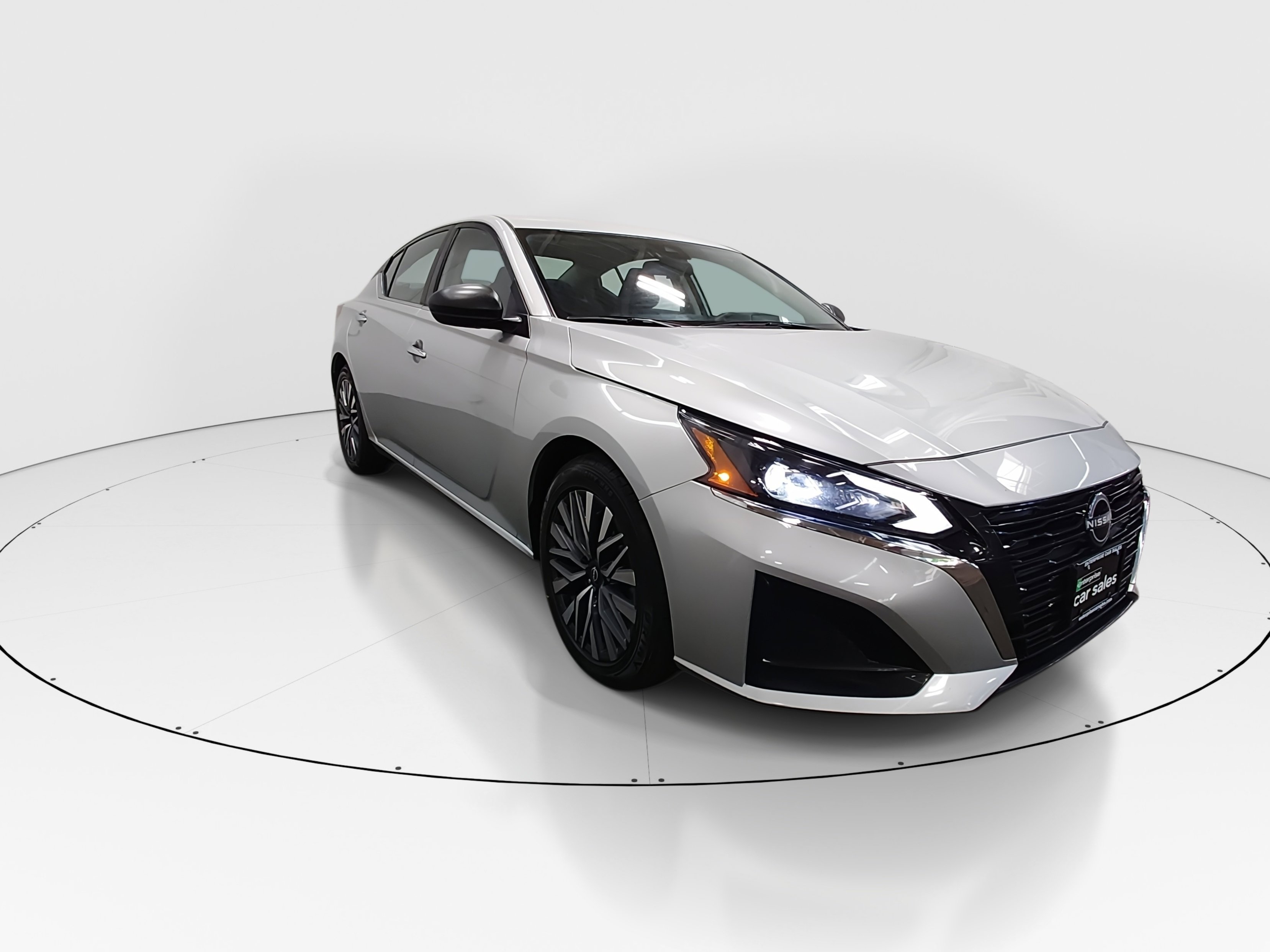 2024 Nissan Altima SV