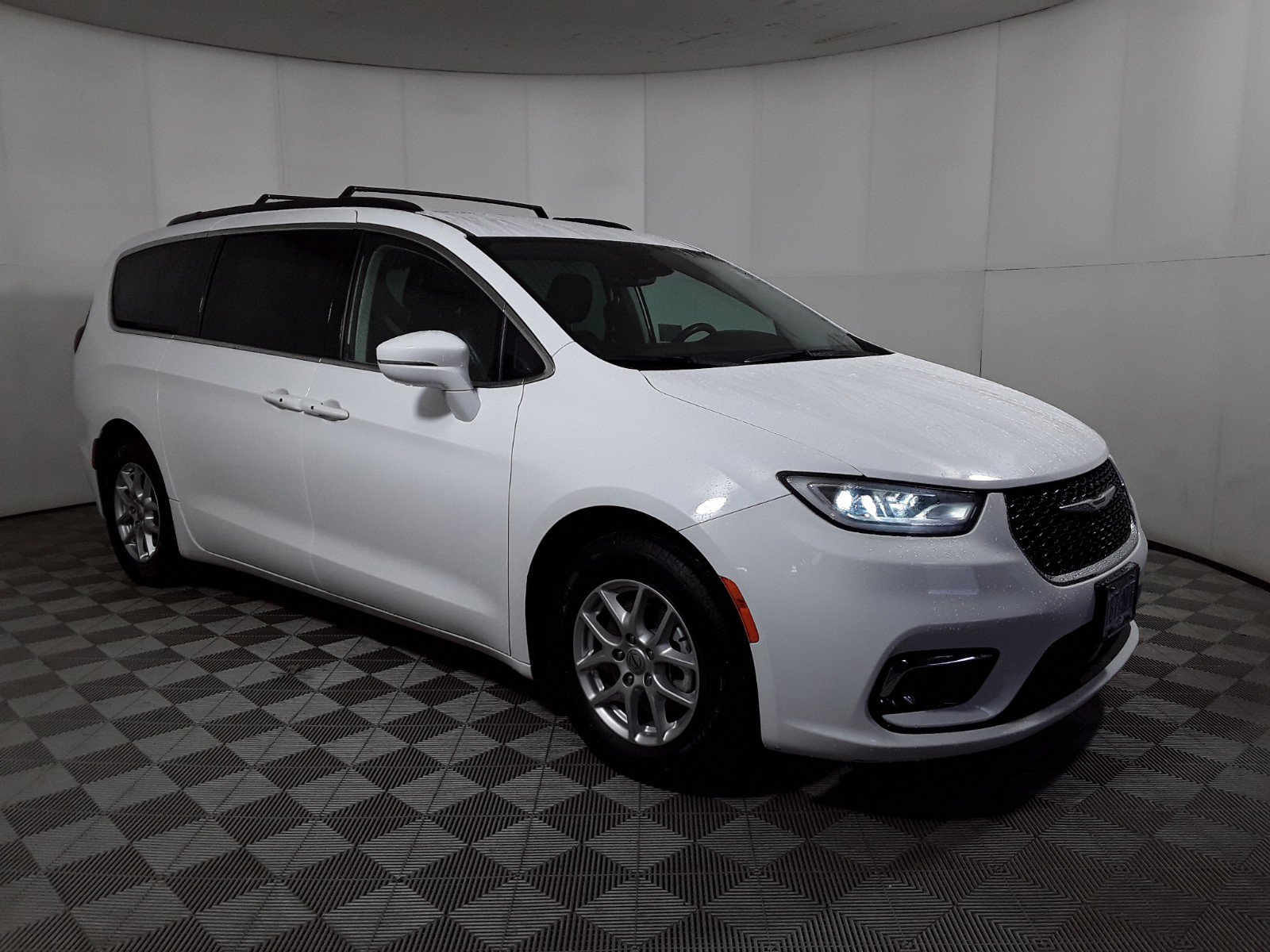 2022 Chrysler Pacifica Touring L FWD