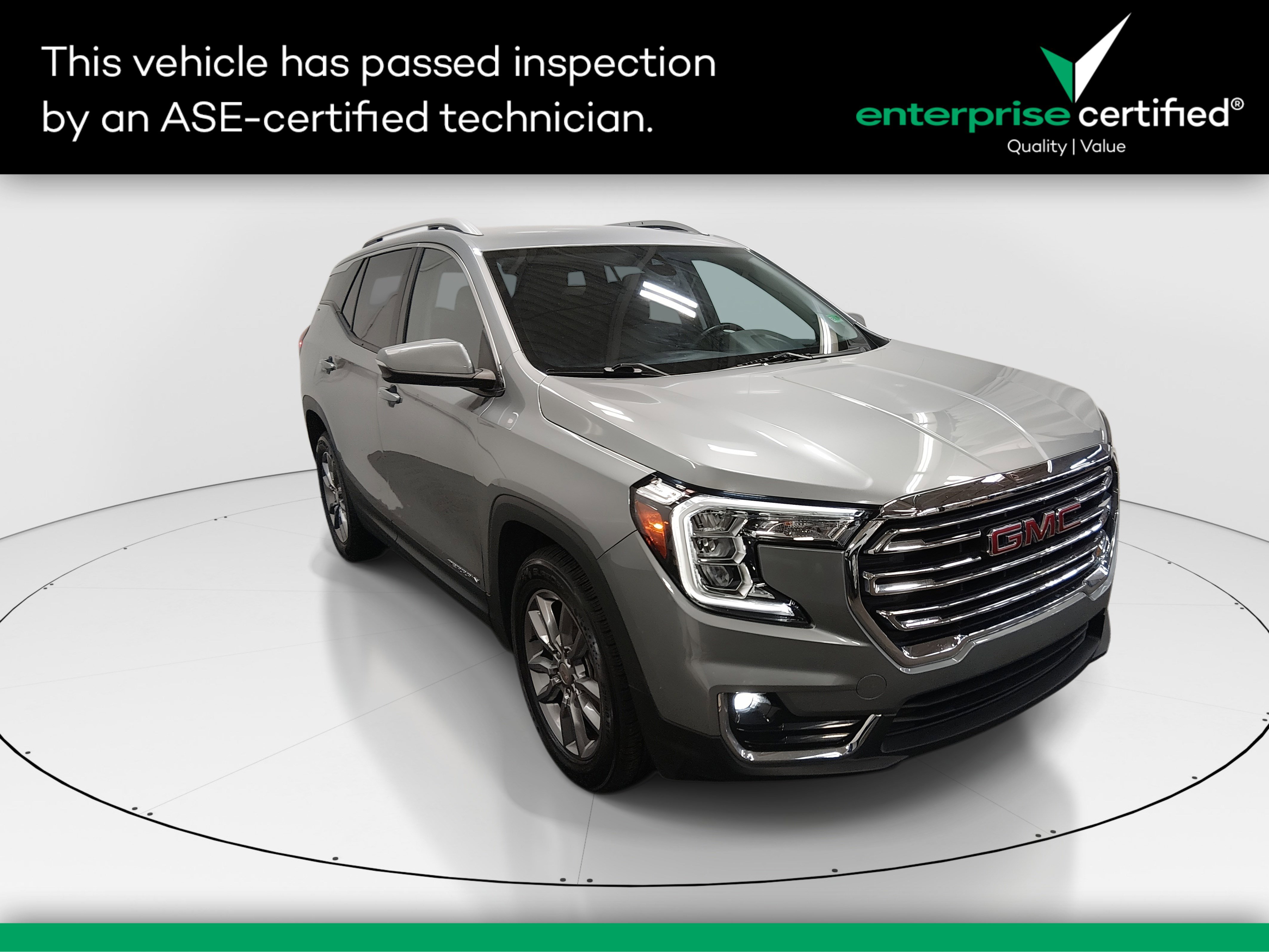 2024 GMC Terrain SLT's photo