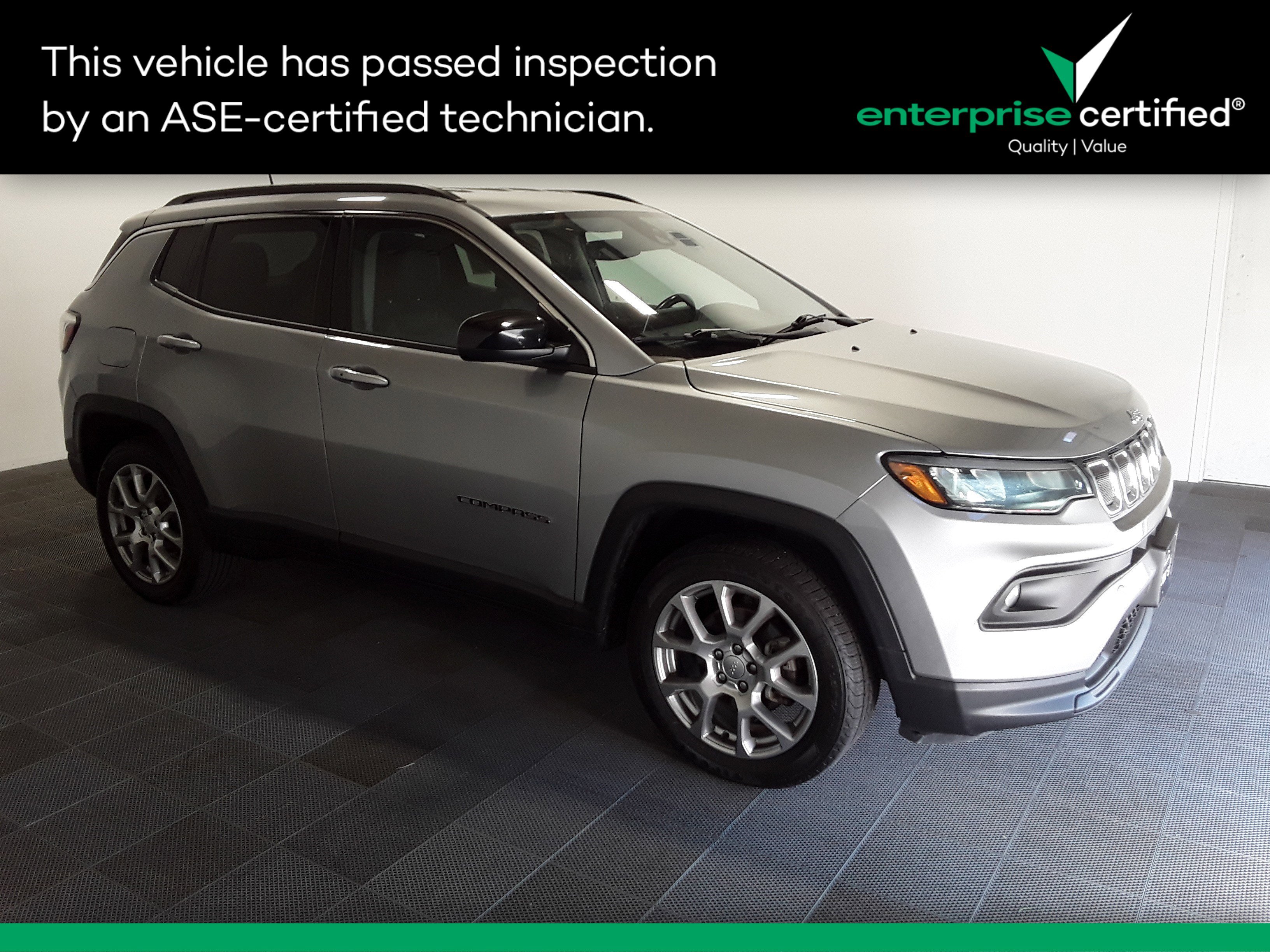 2022 Jeep Compass Latitude Lux