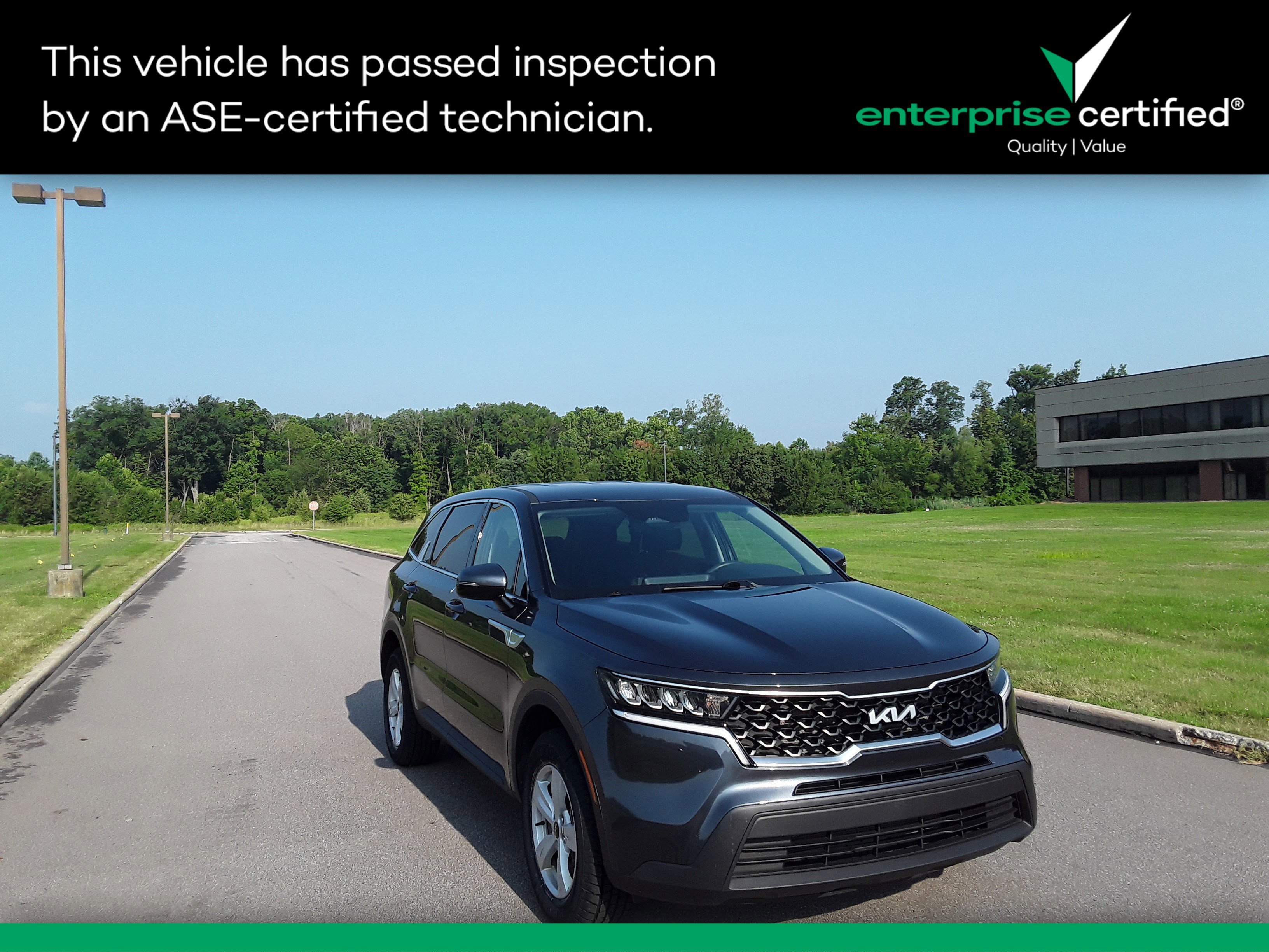 Used 2022 Kia Sorento LX AWD