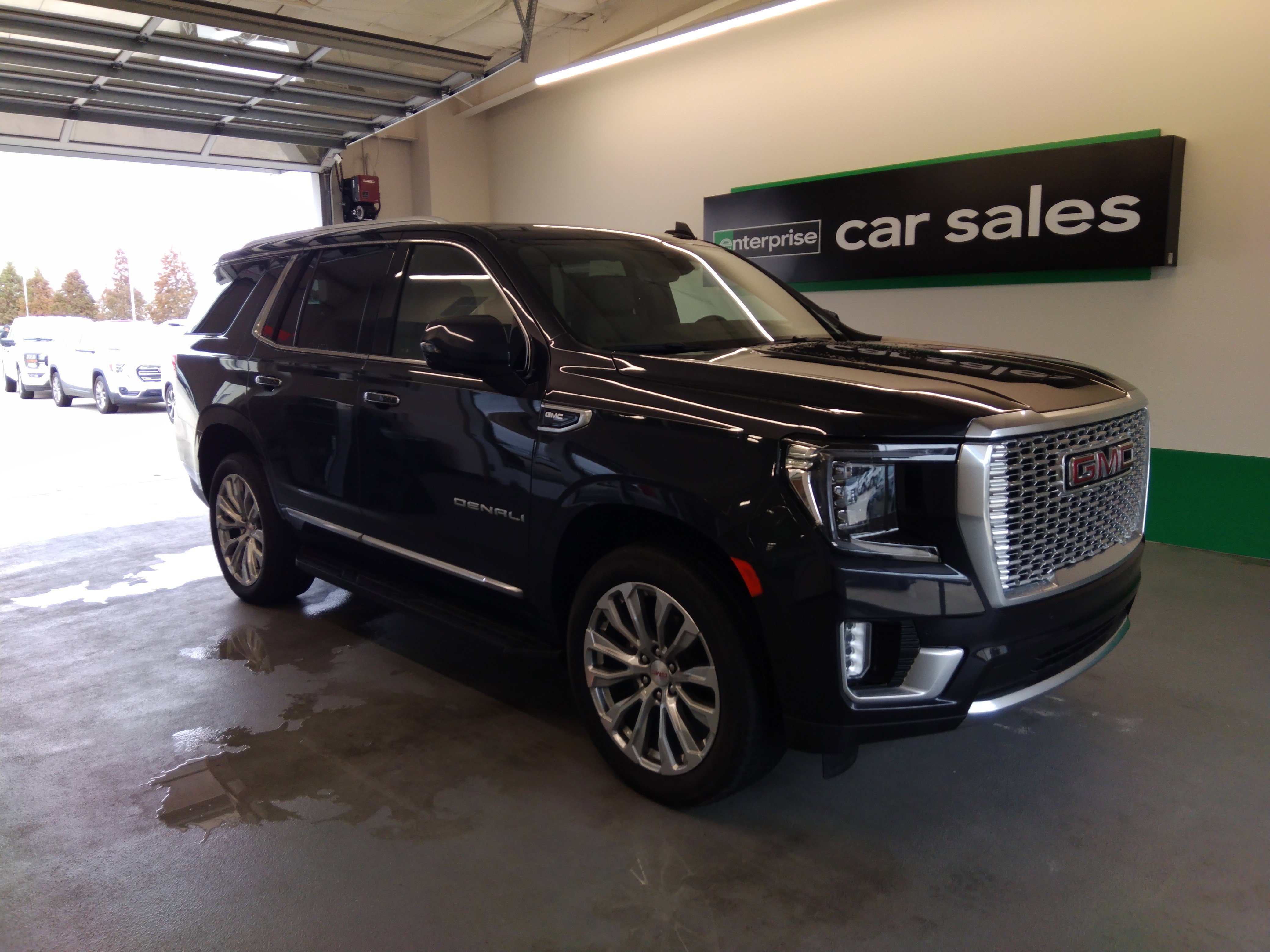 2024 GMC Yukon Denali's photo
