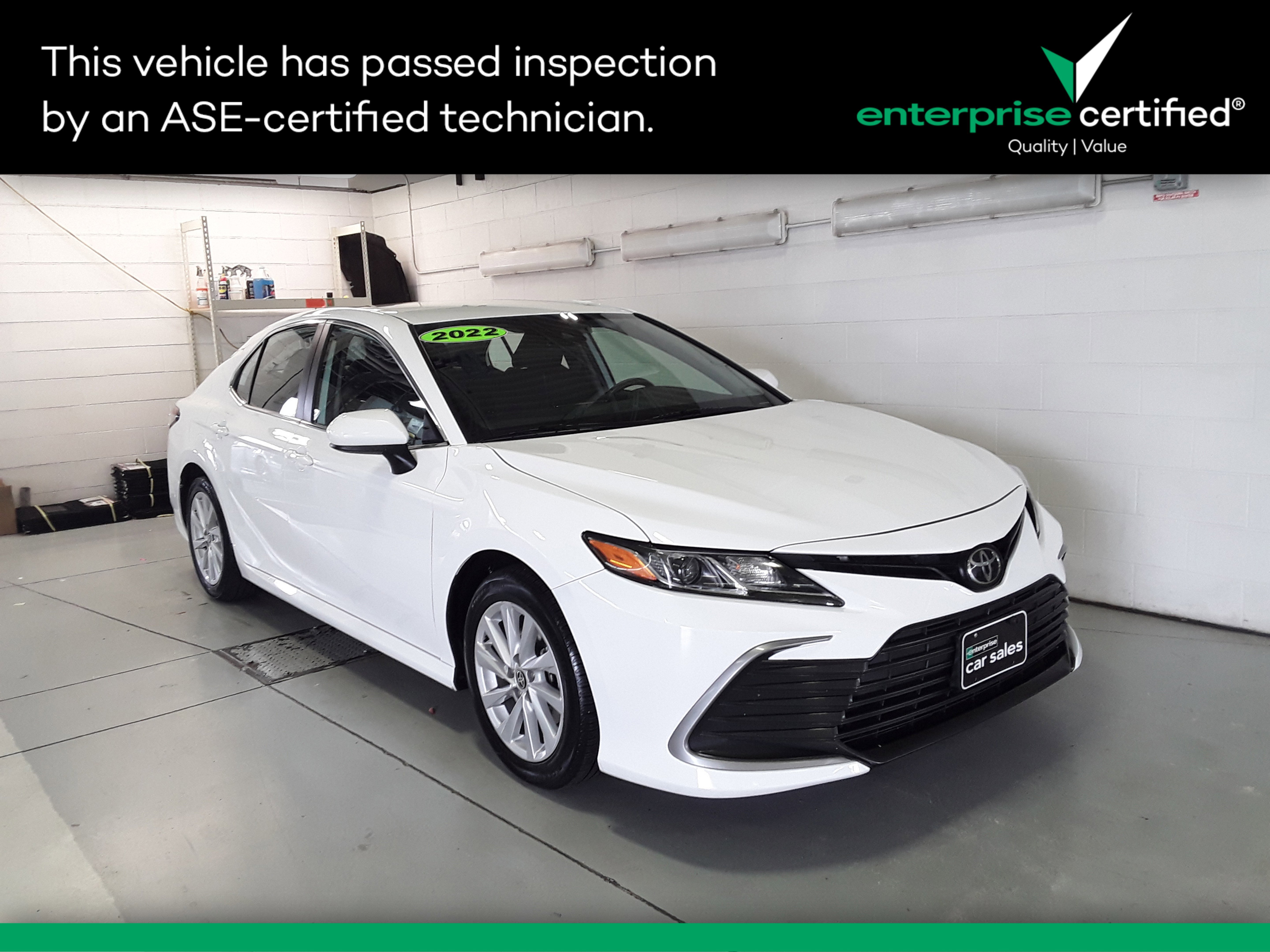2022 Toyota Camry LE Auto
