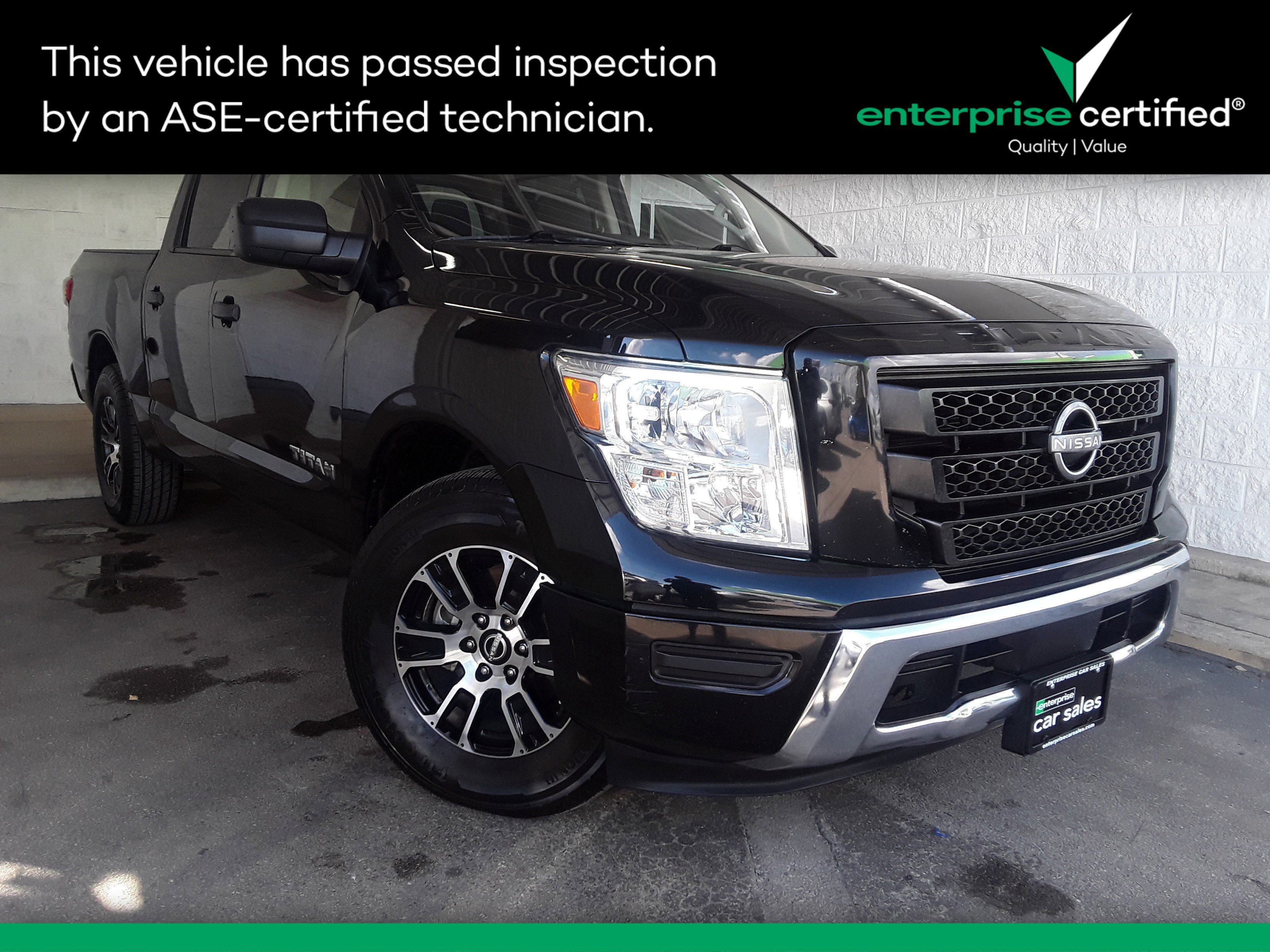 Used 2023 Nissan Titan 4x2 Crew Cab SV