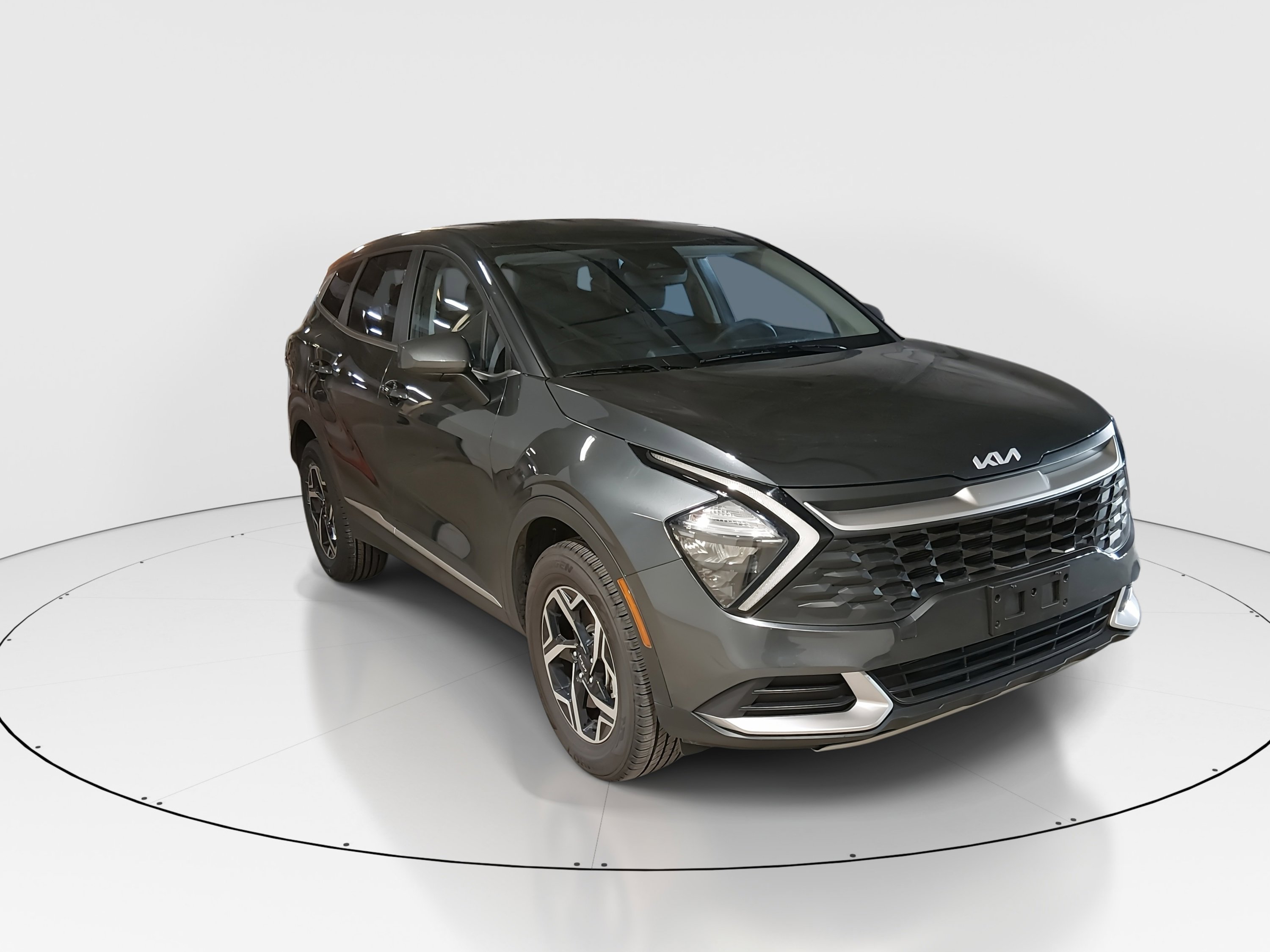 2023 Kia Sportage LX's photo