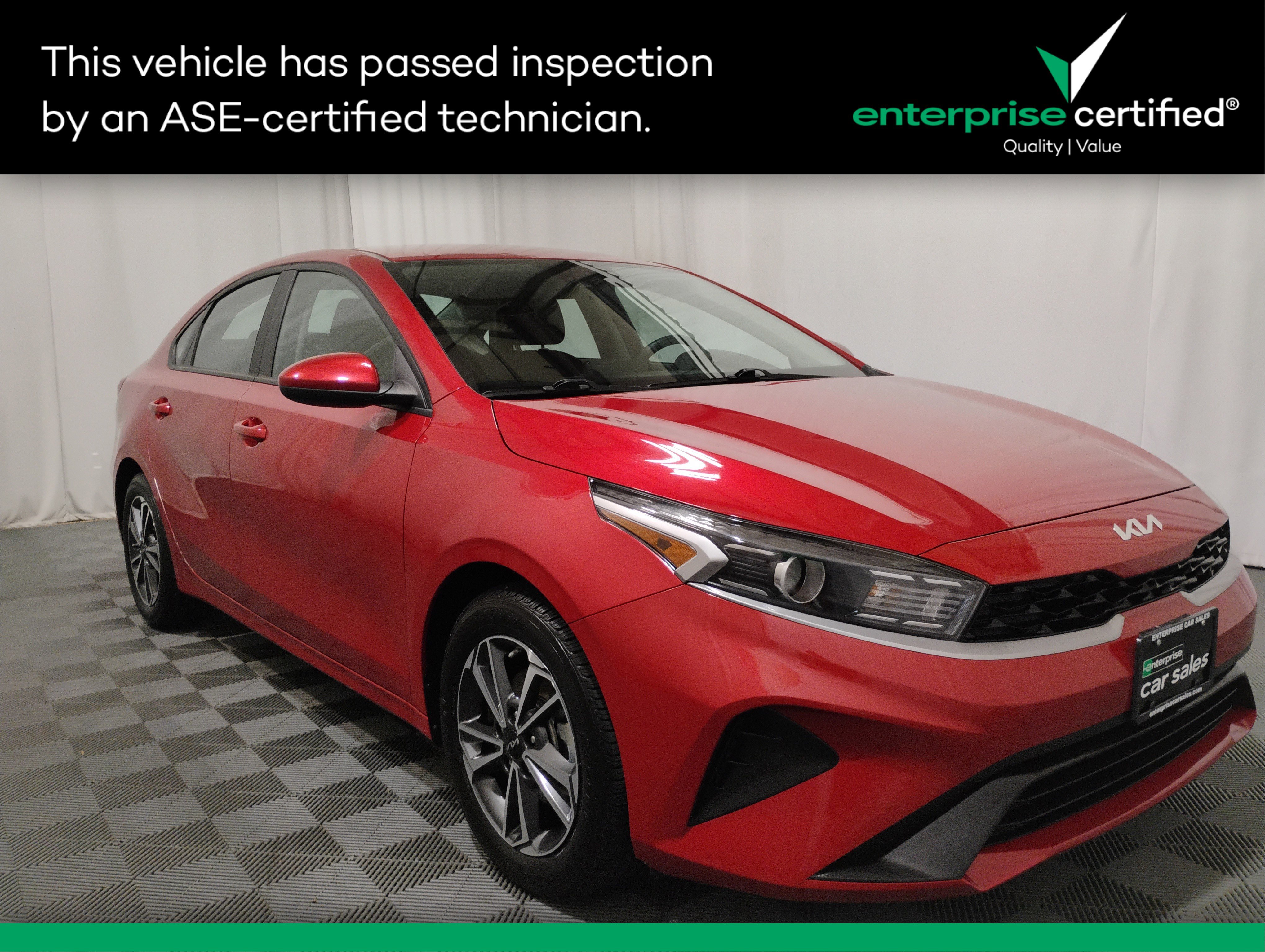 Used 2023 Kia Forte LXS IVT