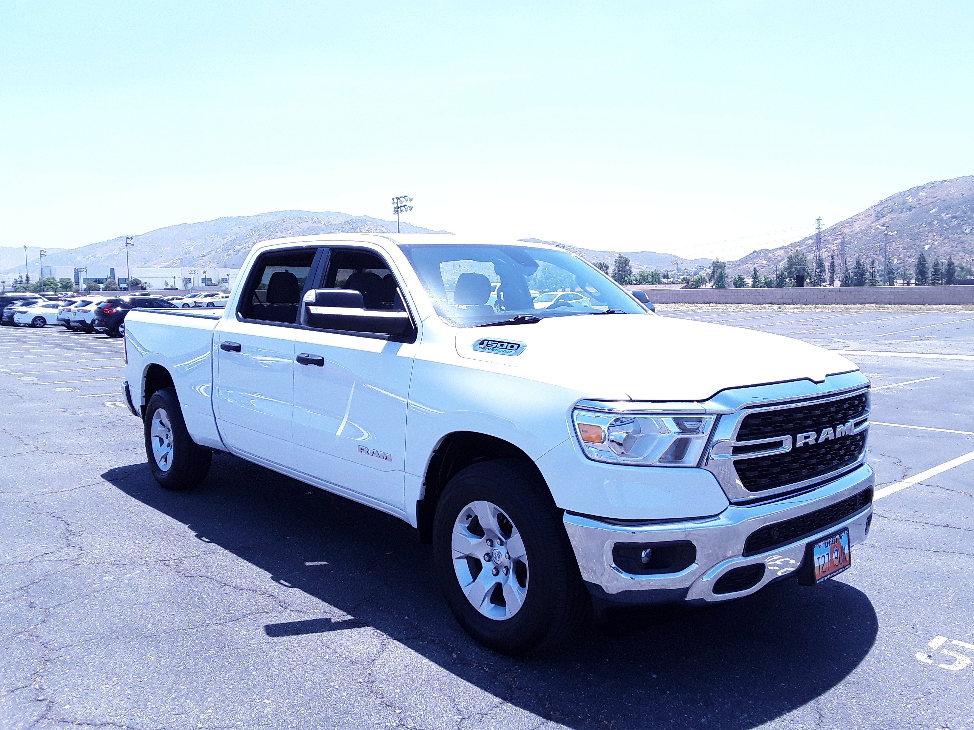 2023 Ram 1500 Big Horn 4x4 Crew Cab 6'4