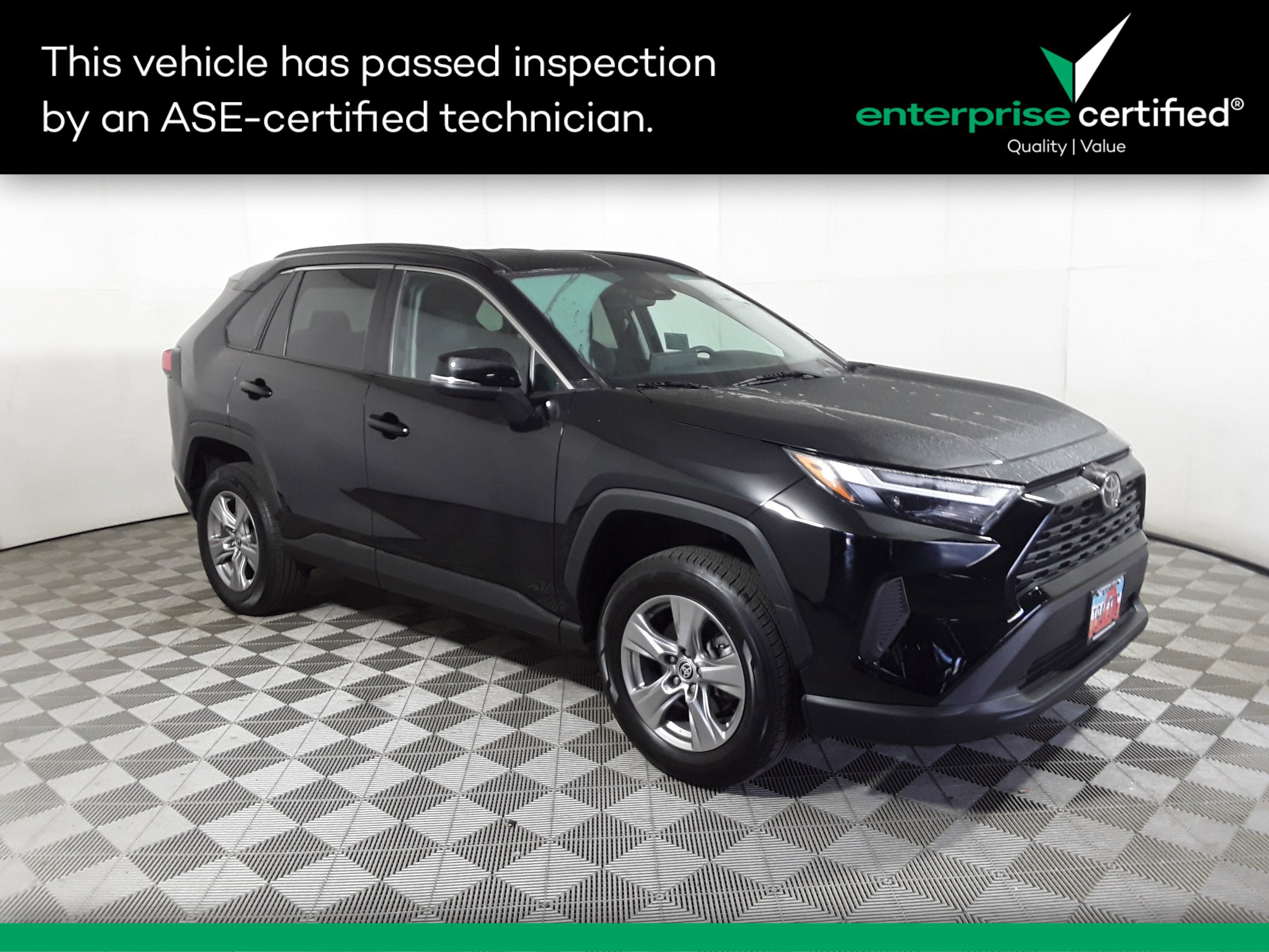 Used 2022 Toyota RAV4 XLE FWD