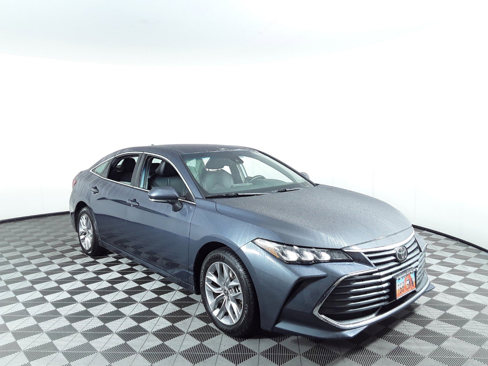 2022 Toyota Avalon XLE FWD