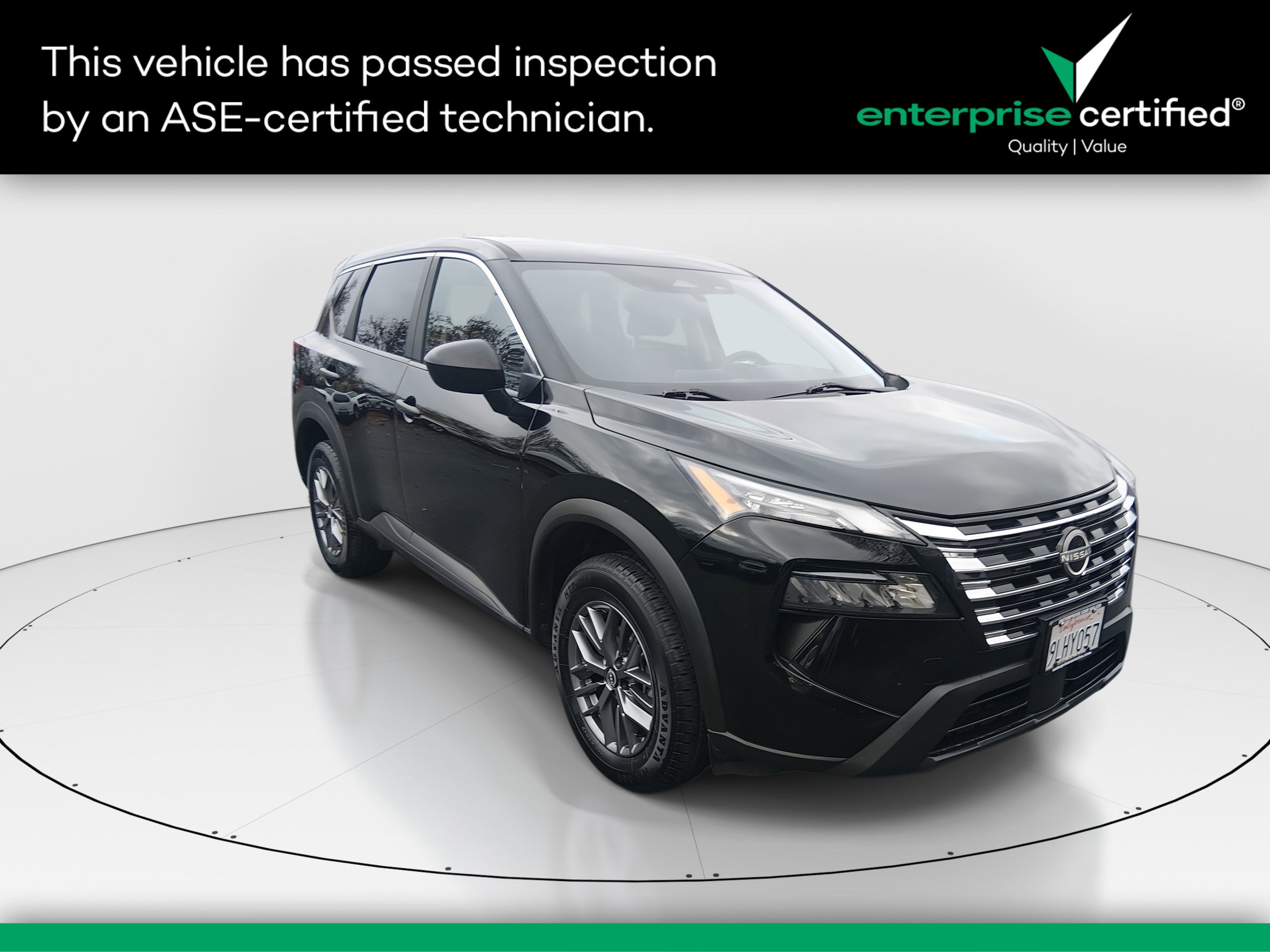 2024 Nissan Rogue S's photo