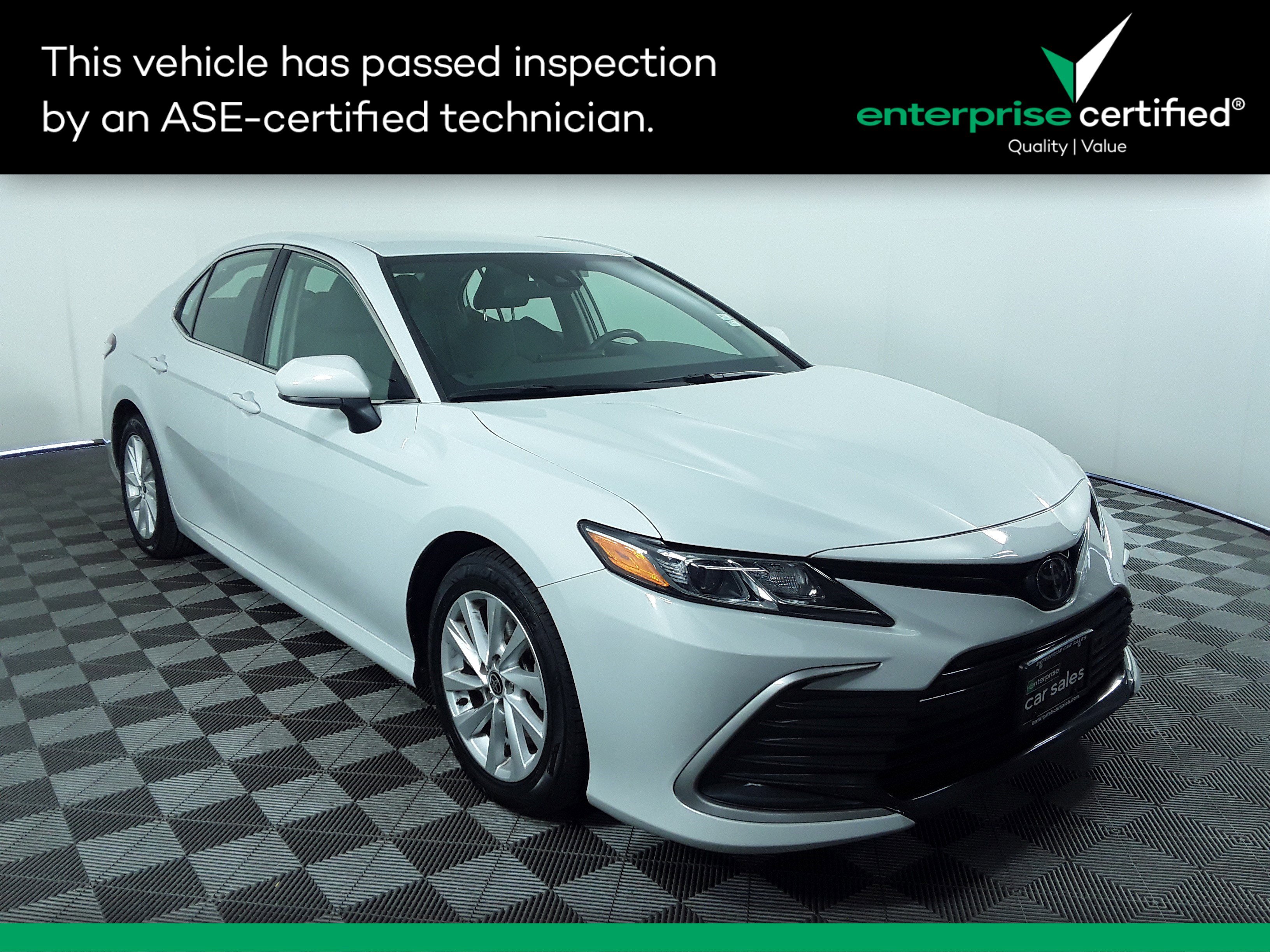 2023 Toyota Camry LE Auto