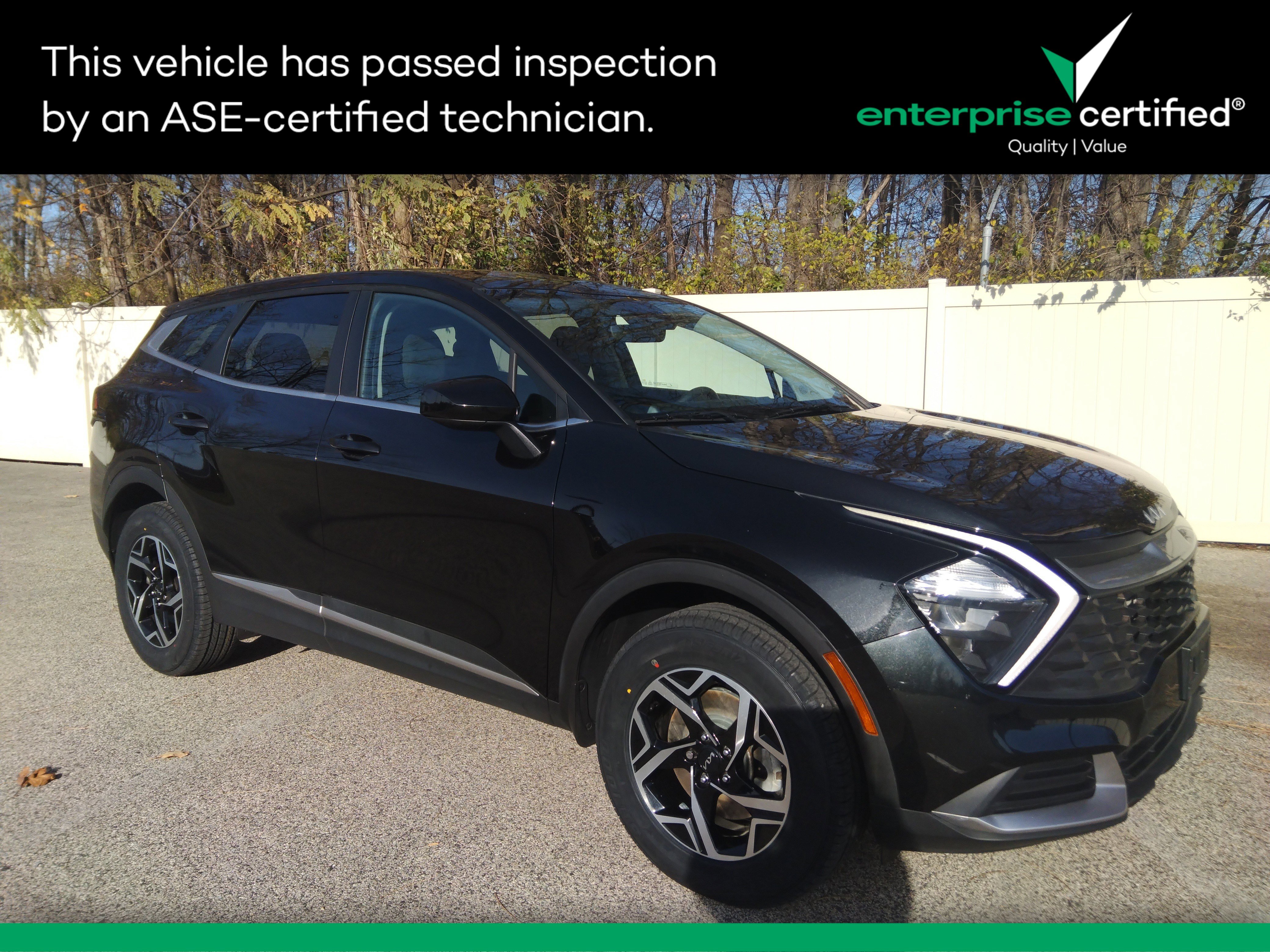 2023 Kia Sportage LX's photo