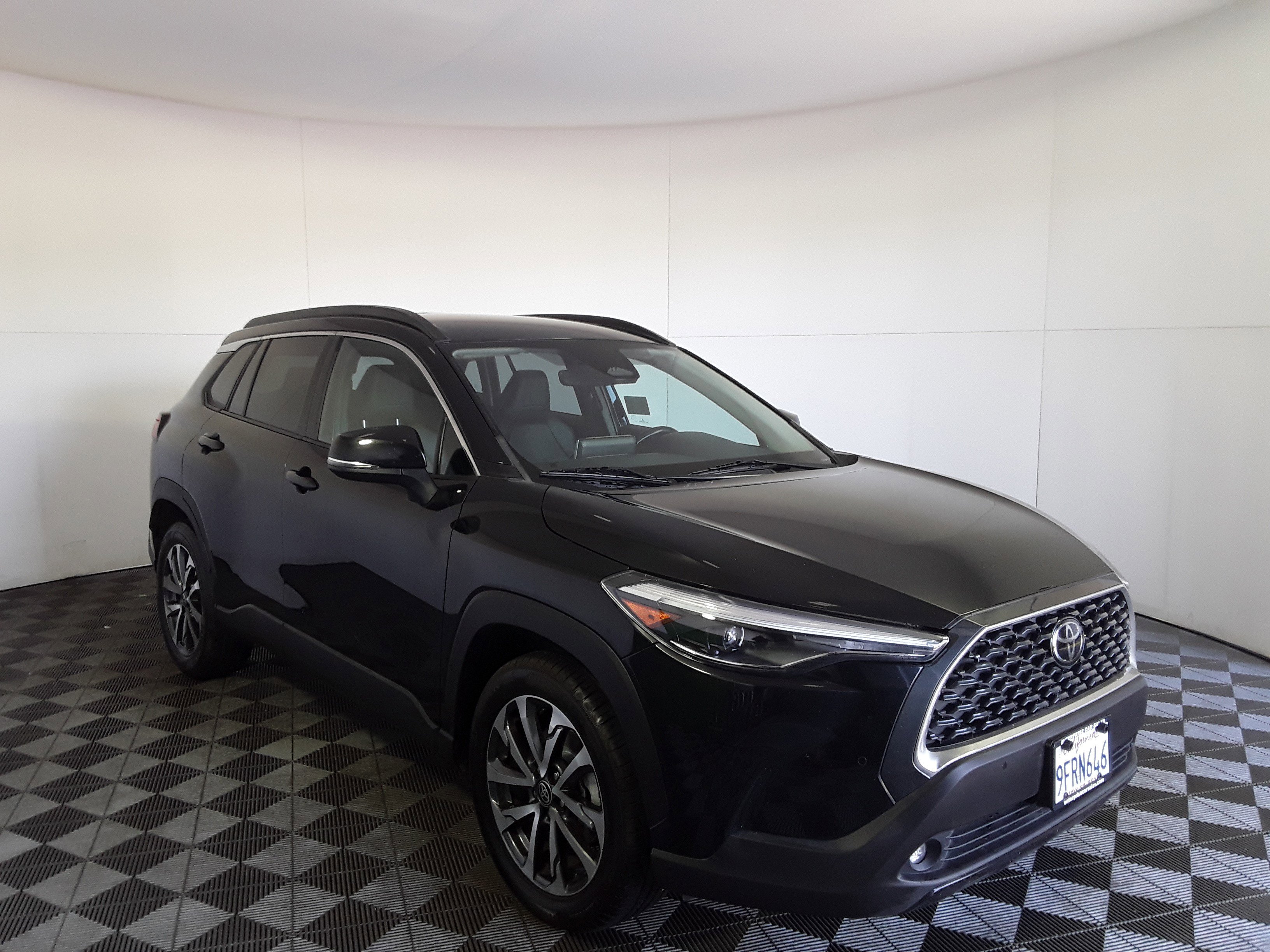 2023 Toyota Corolla Cross XLE 2WD