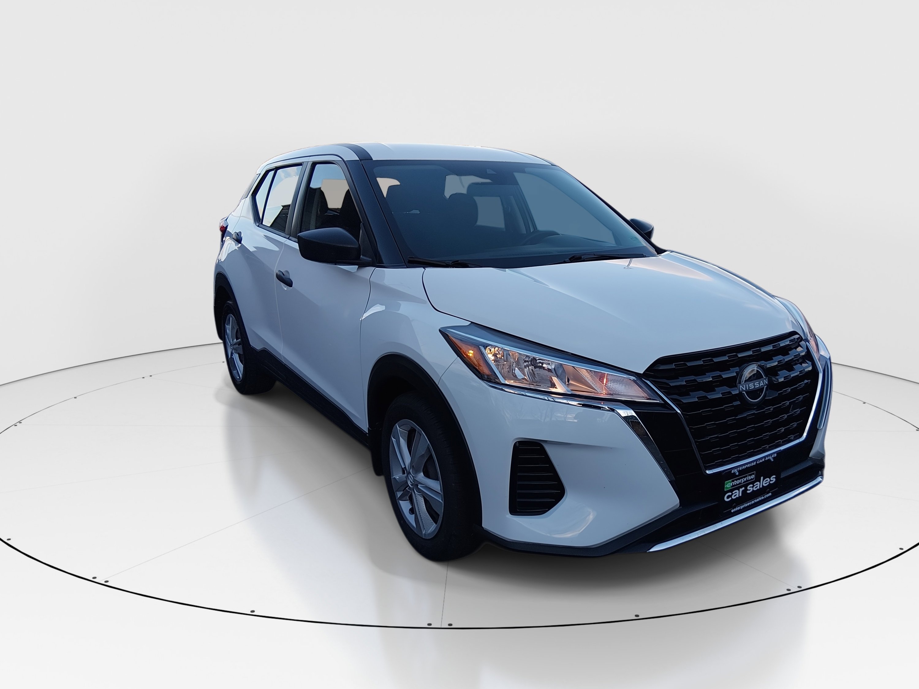 Used 2023 Nissan Kicks S FWD