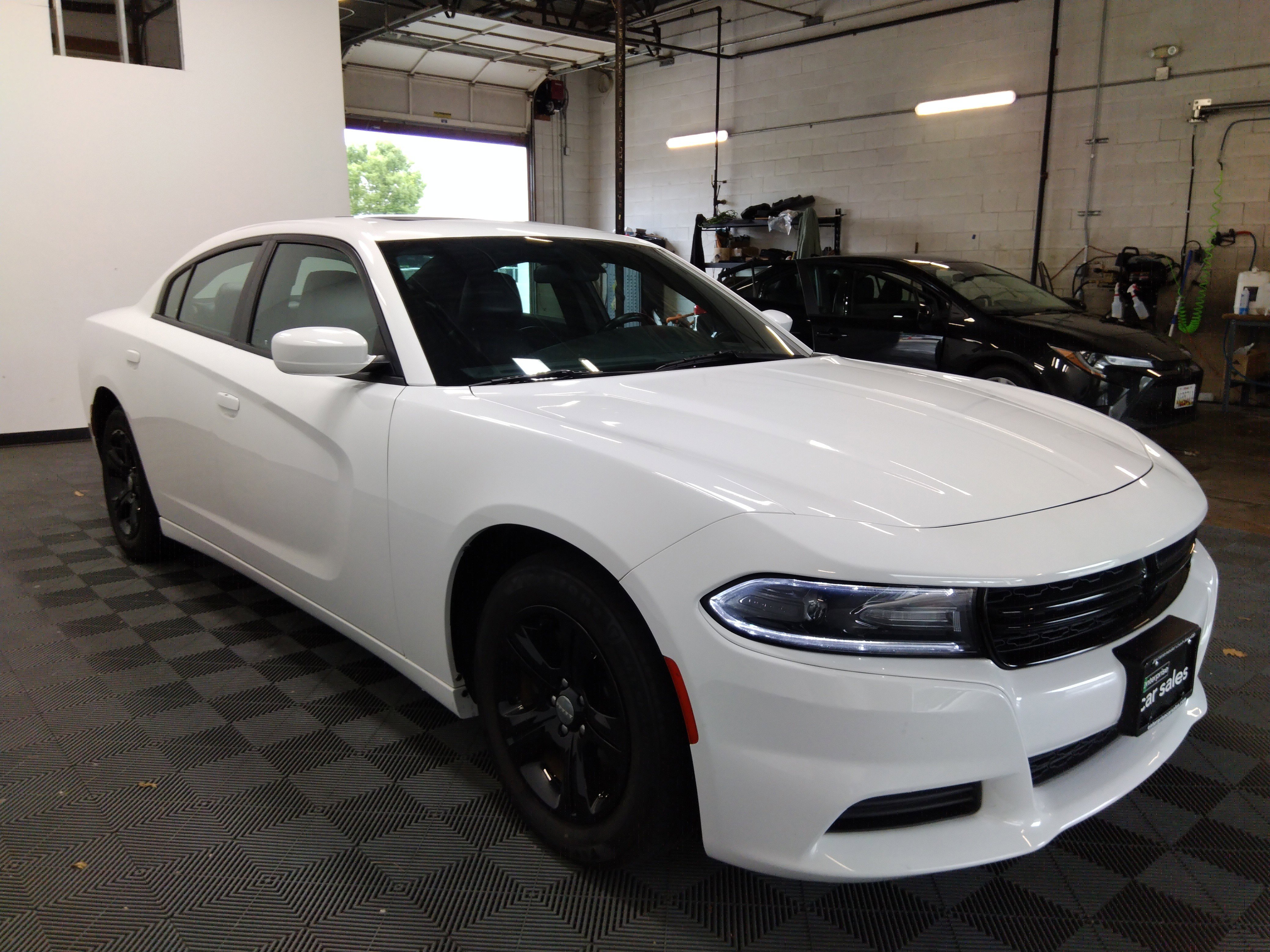 2021 Dodge Charger SXT RWD