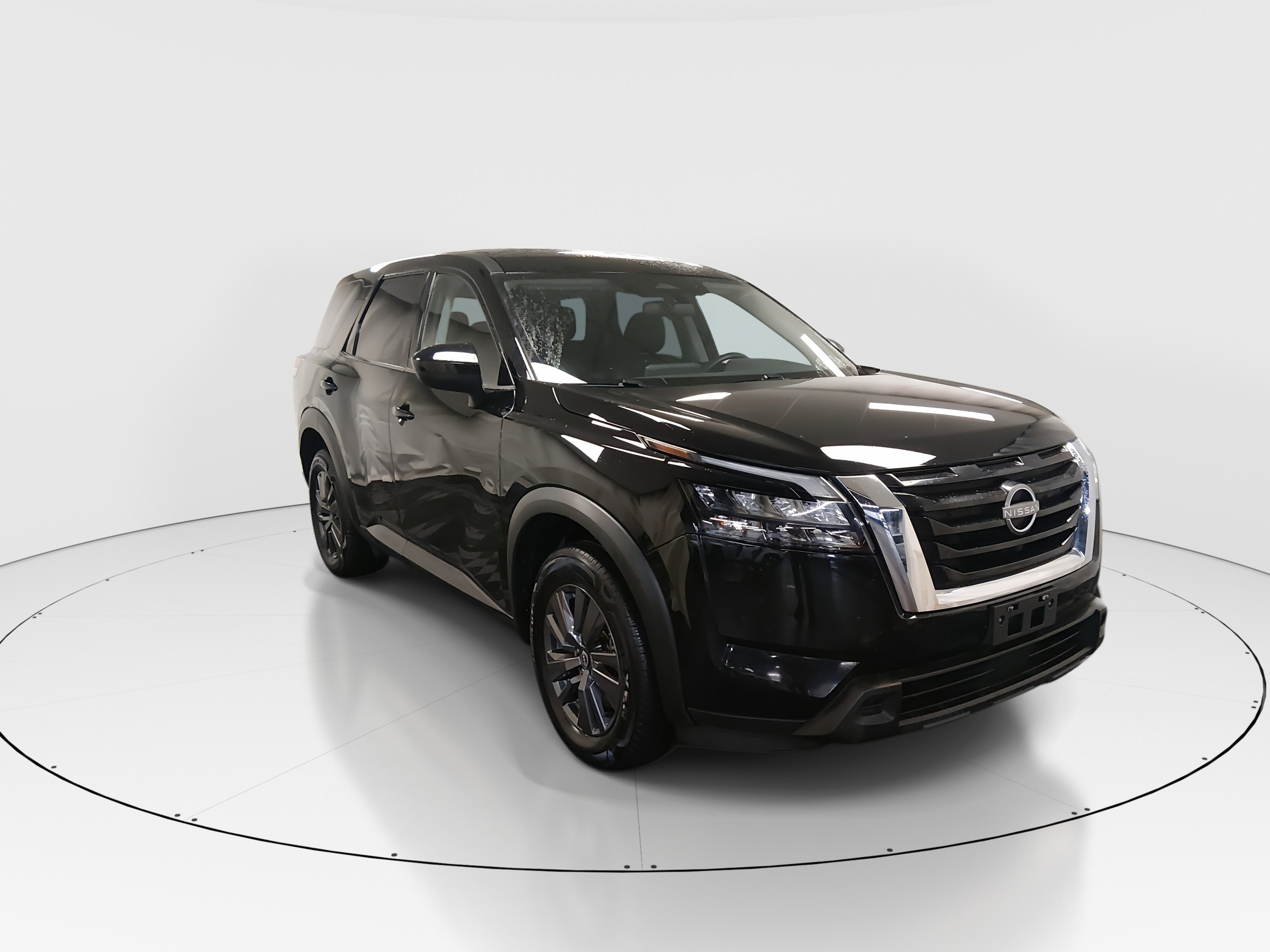 2023 Nissan Pathfinder S's photo