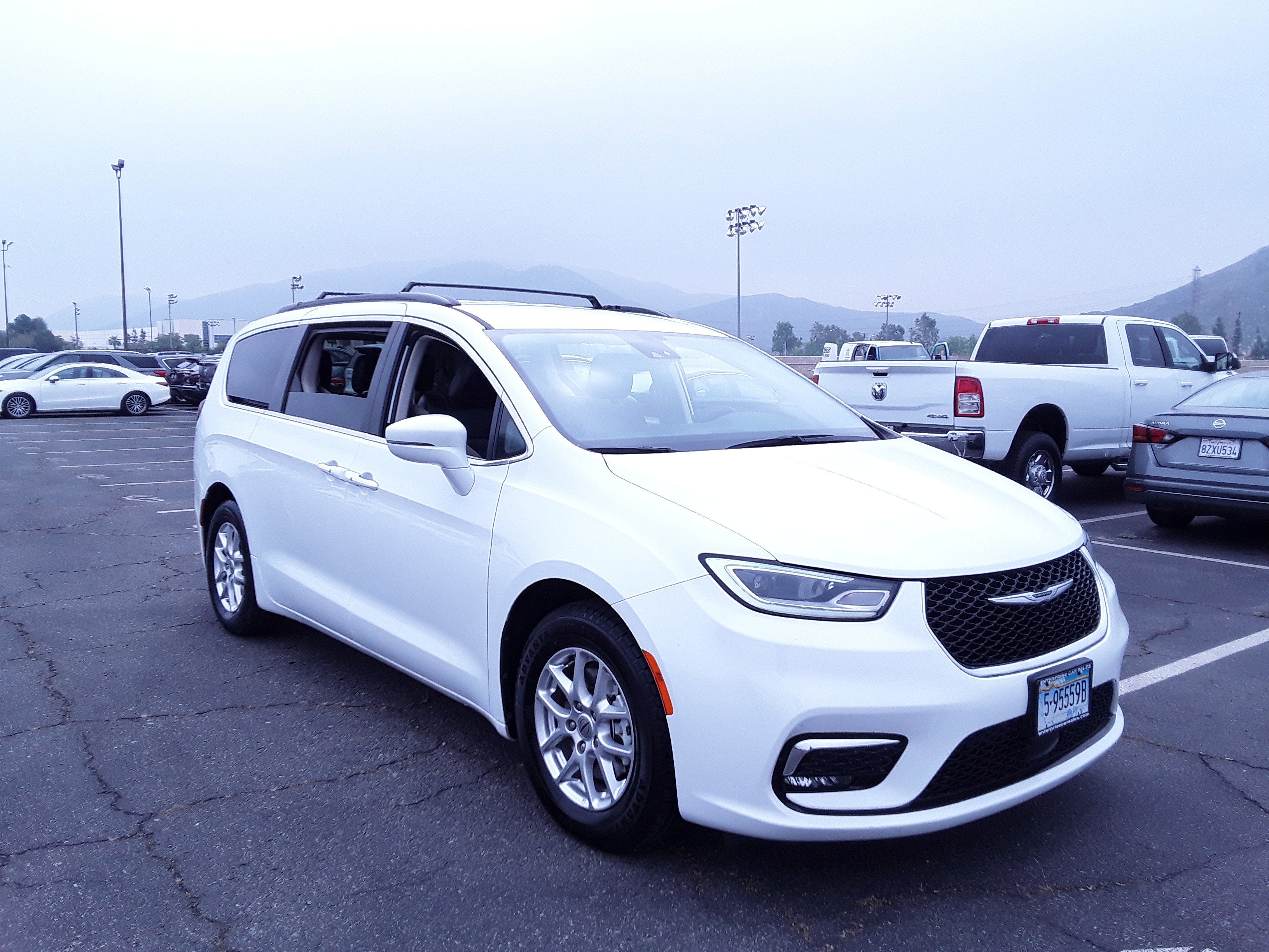 2022 Chrysler Pacifica Touring L FWD