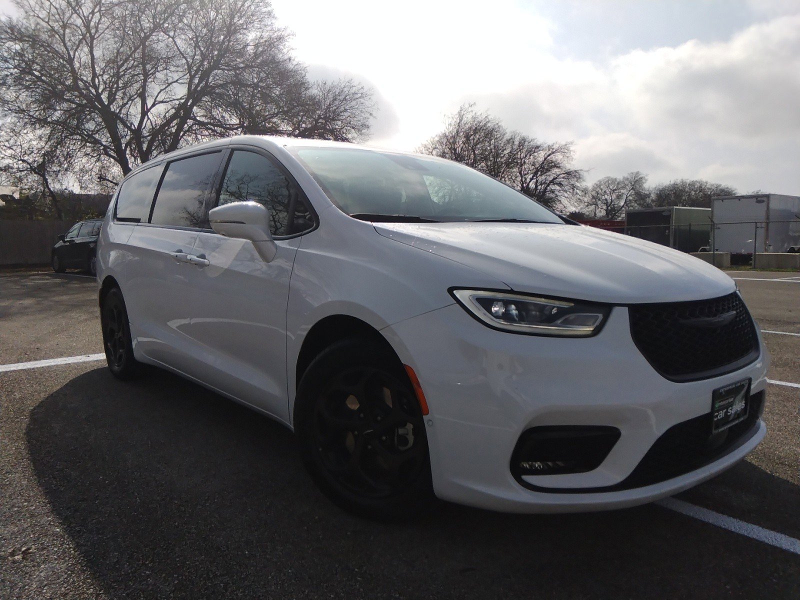 2022 Chrysler Pacifica Hybrid Touring L FWD