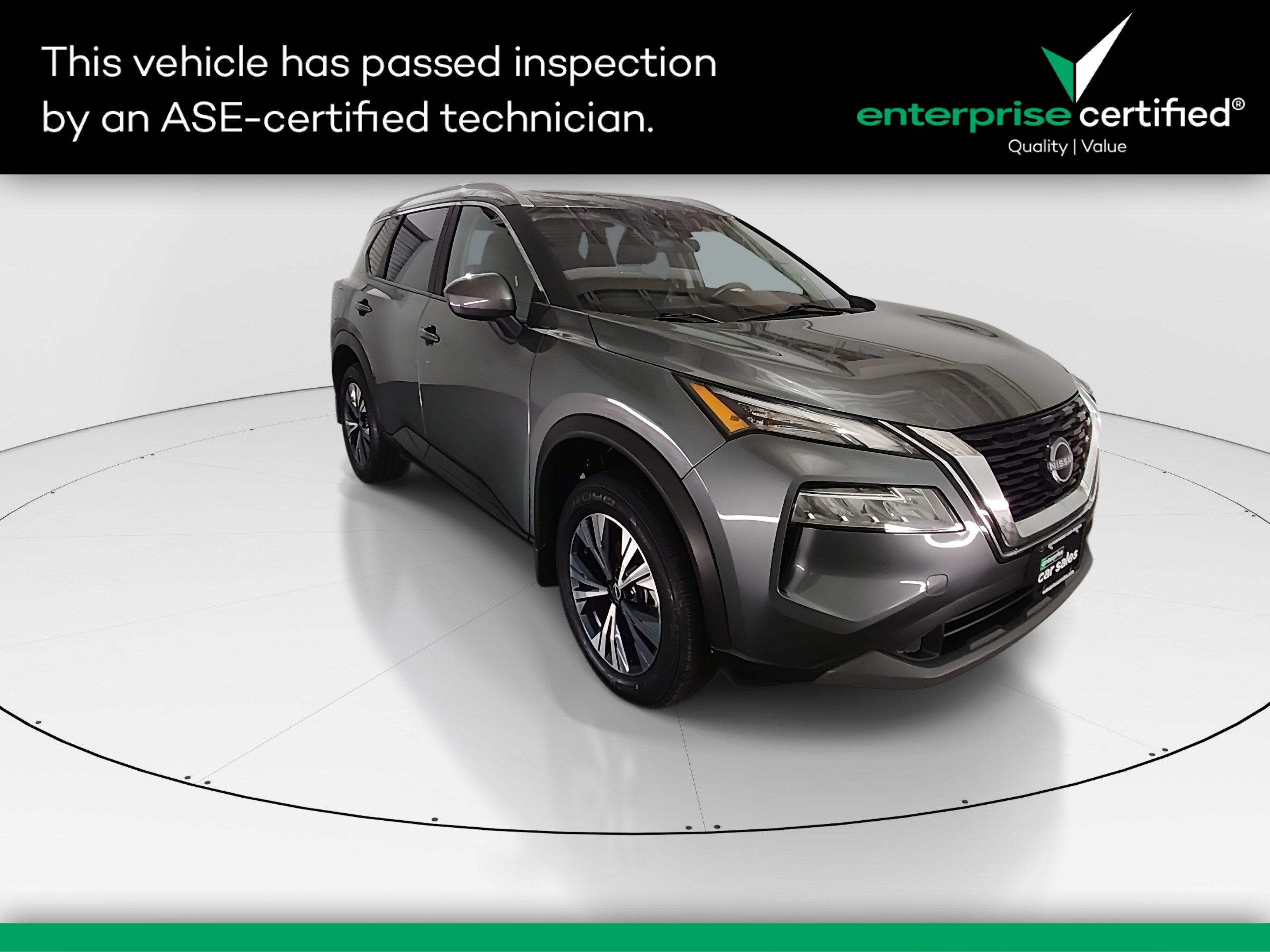 2023 Nissan Rogue SV's photo