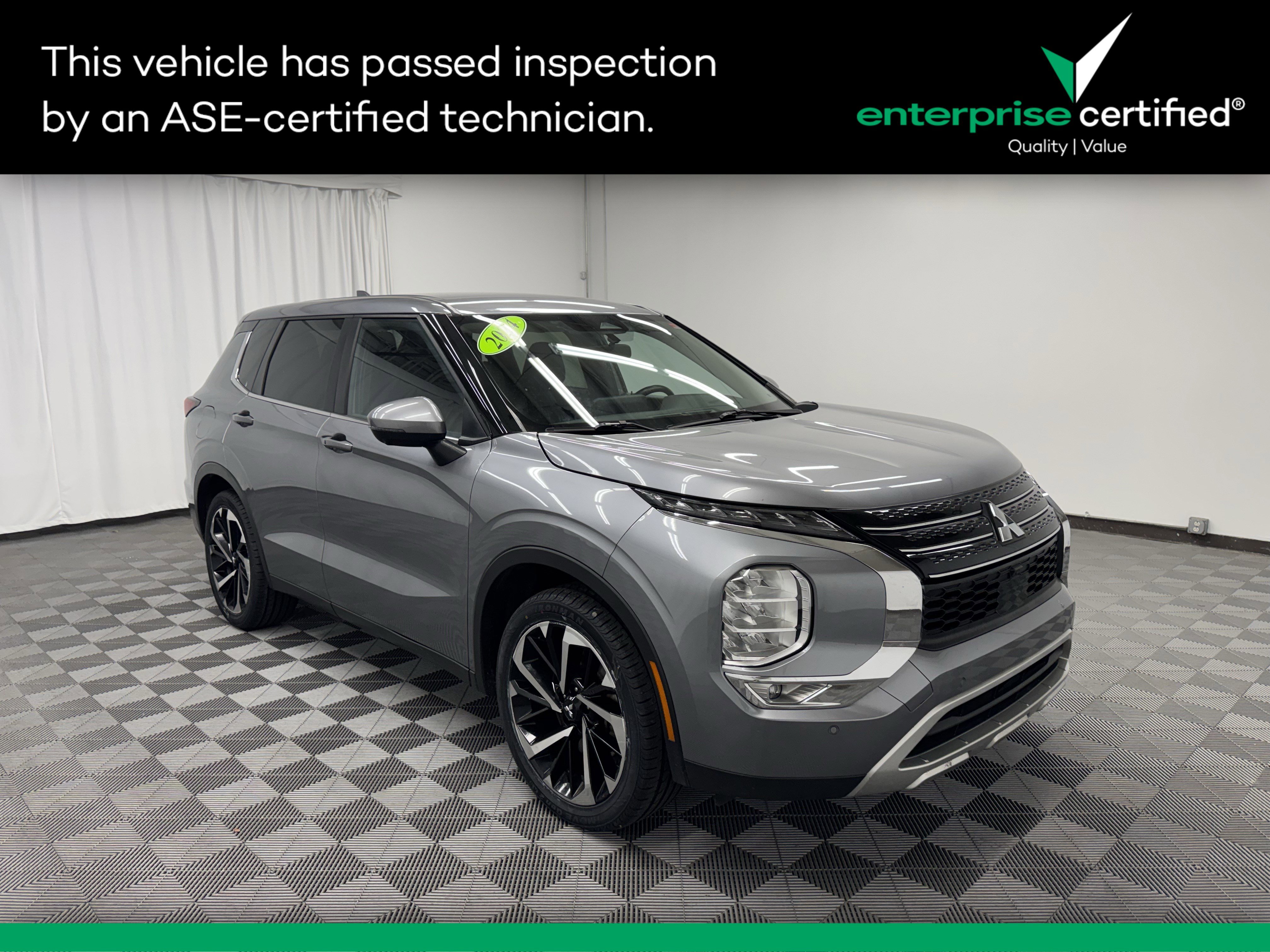 Used 2024 Mitsubishi Outlander SE FWD