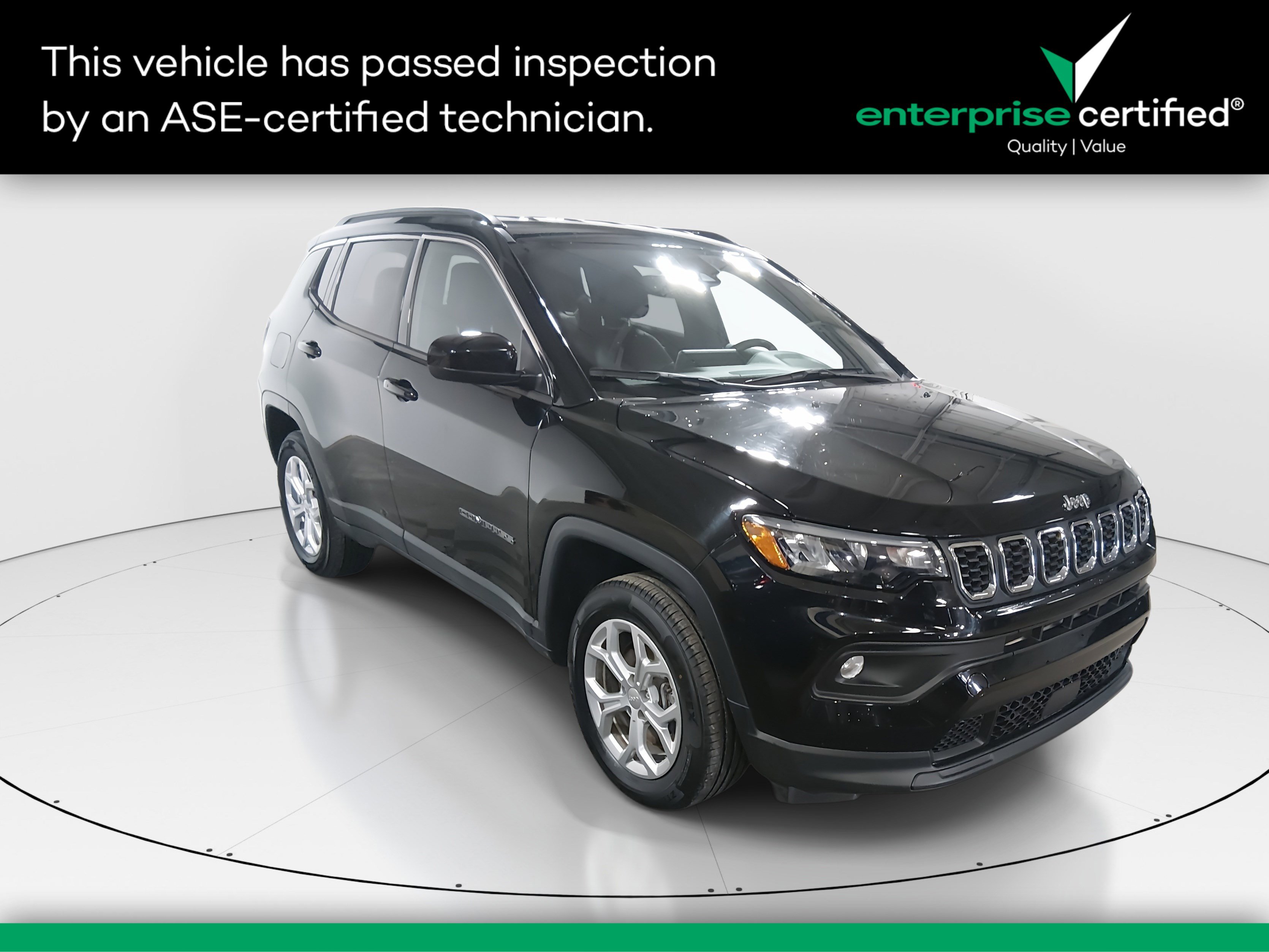 2024 Jeep Compass Latitude's photo