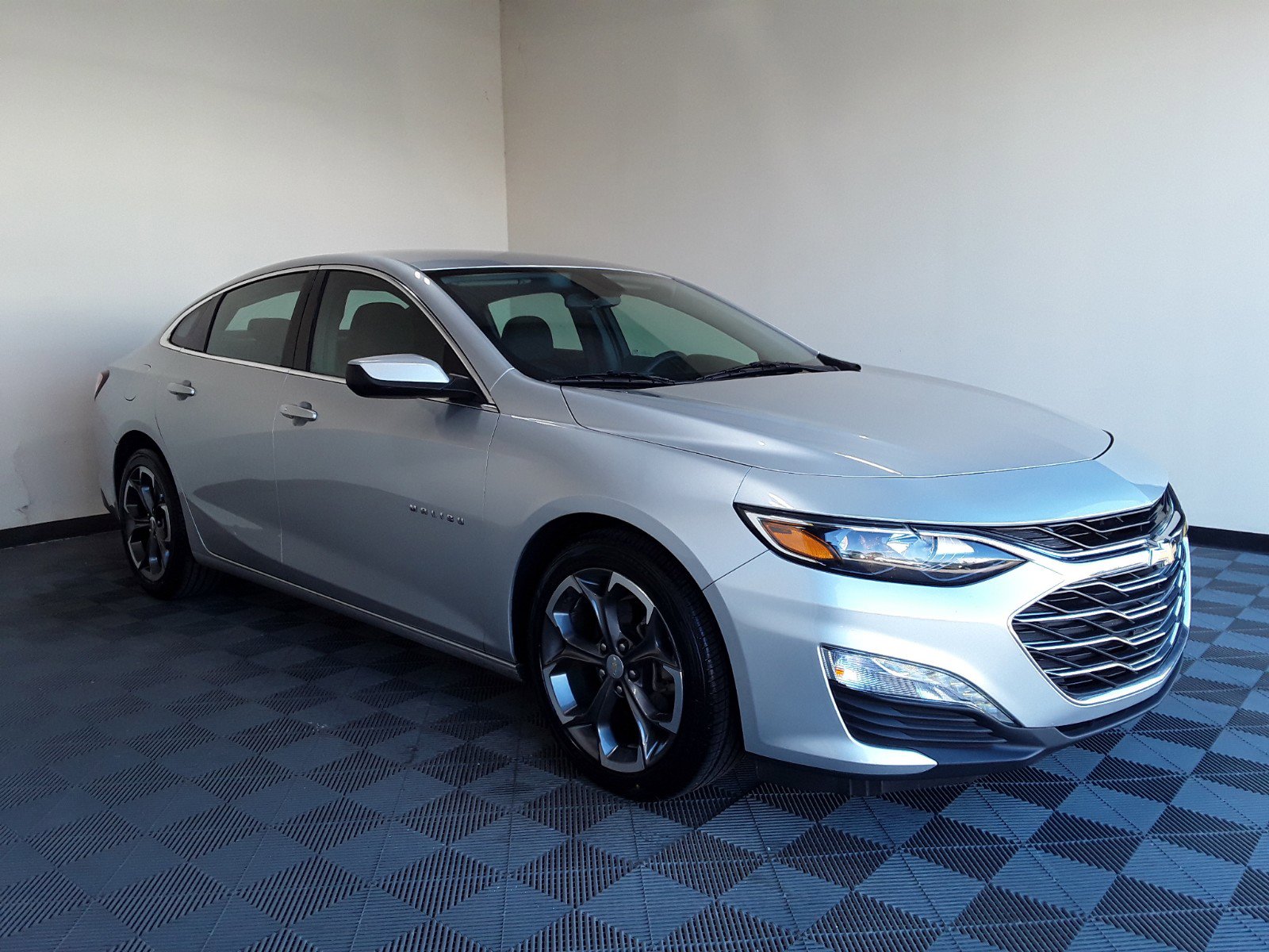 2021 Chevrolet Malibu LT 4dr Sdn