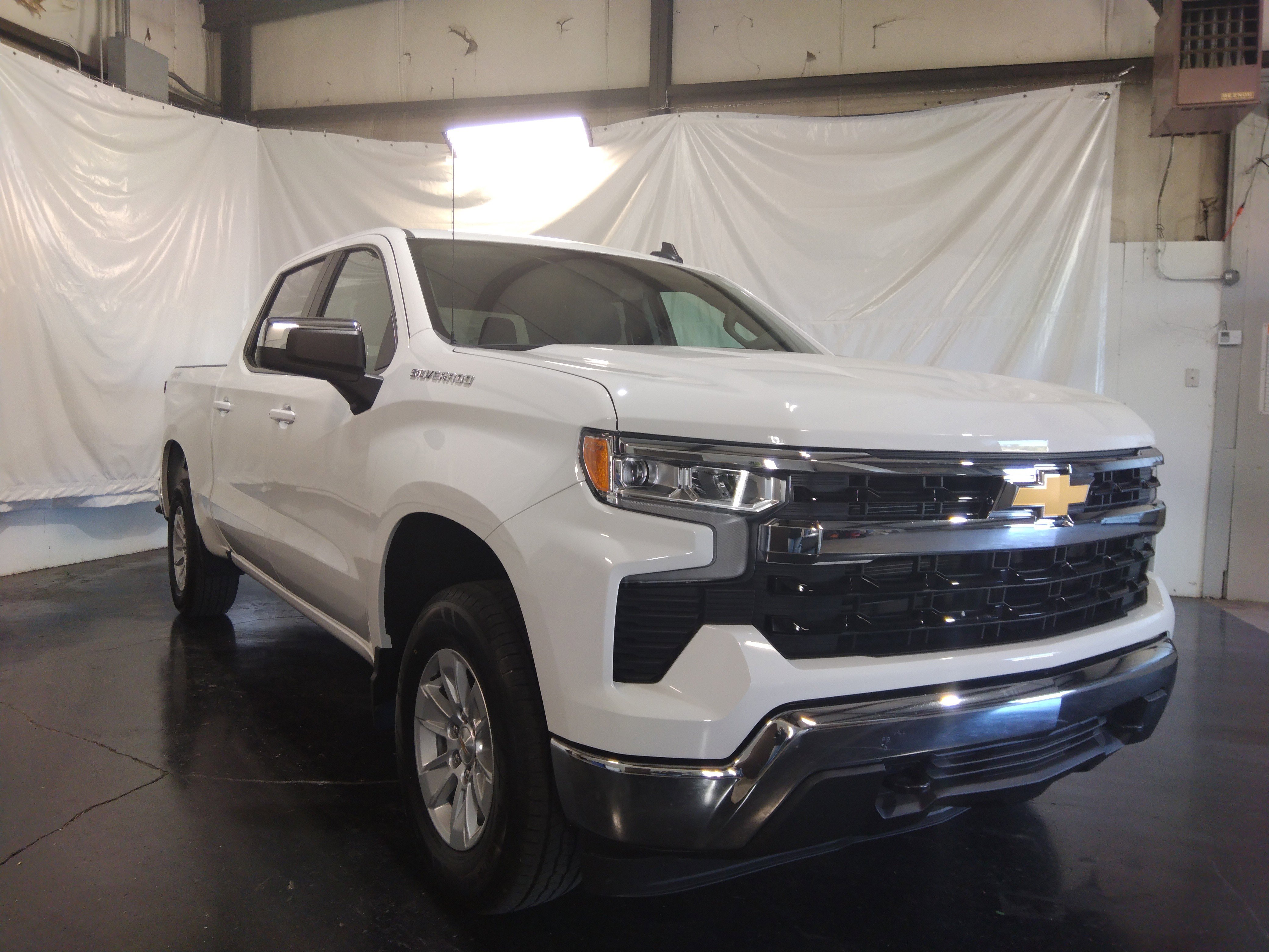Used 2025 Chevrolet Silverado 1500 4WD Crew Cab 147" LT w/1LT