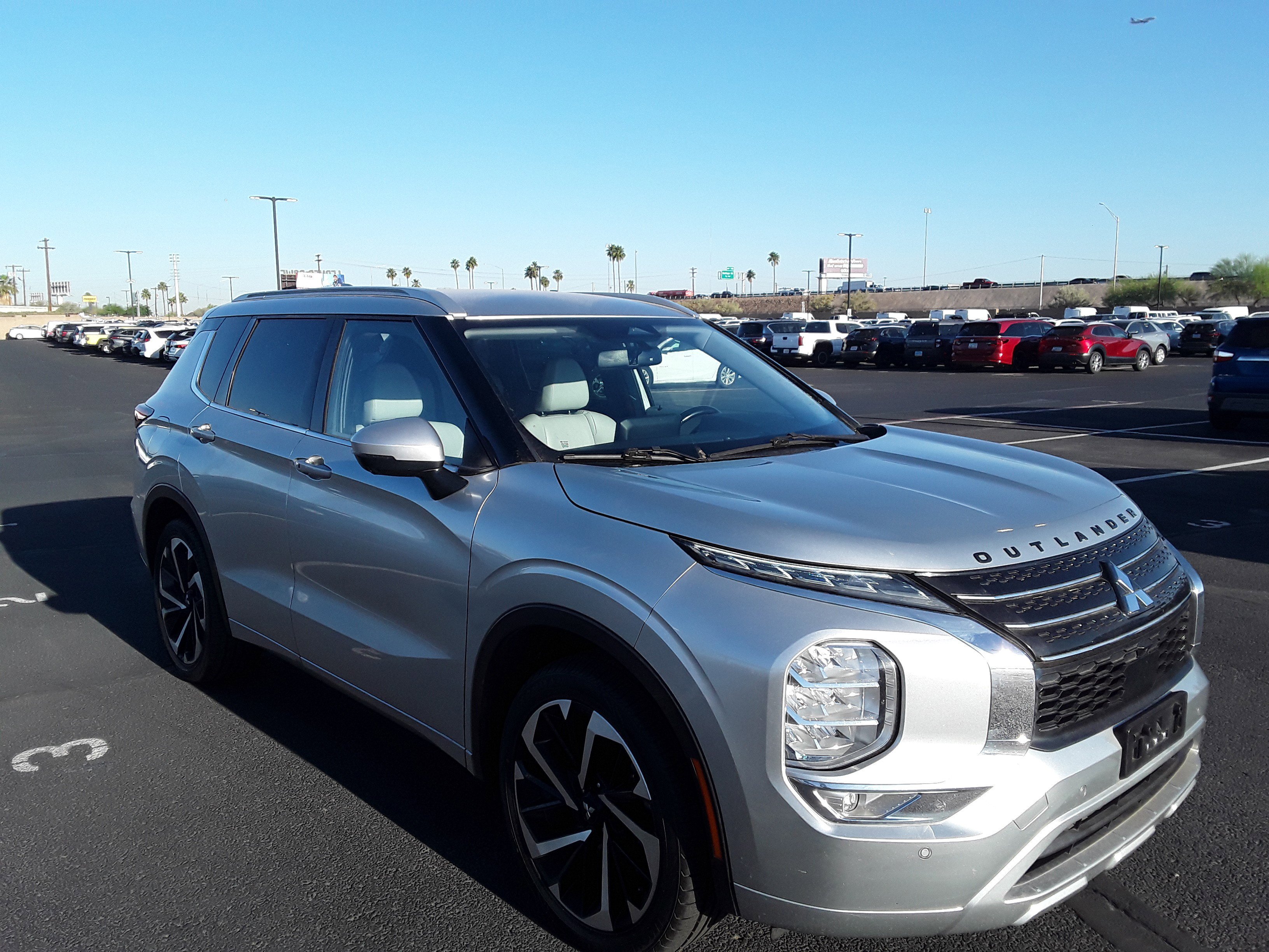 2022 Mitsubishi Outlander SEL Special Edition FWD